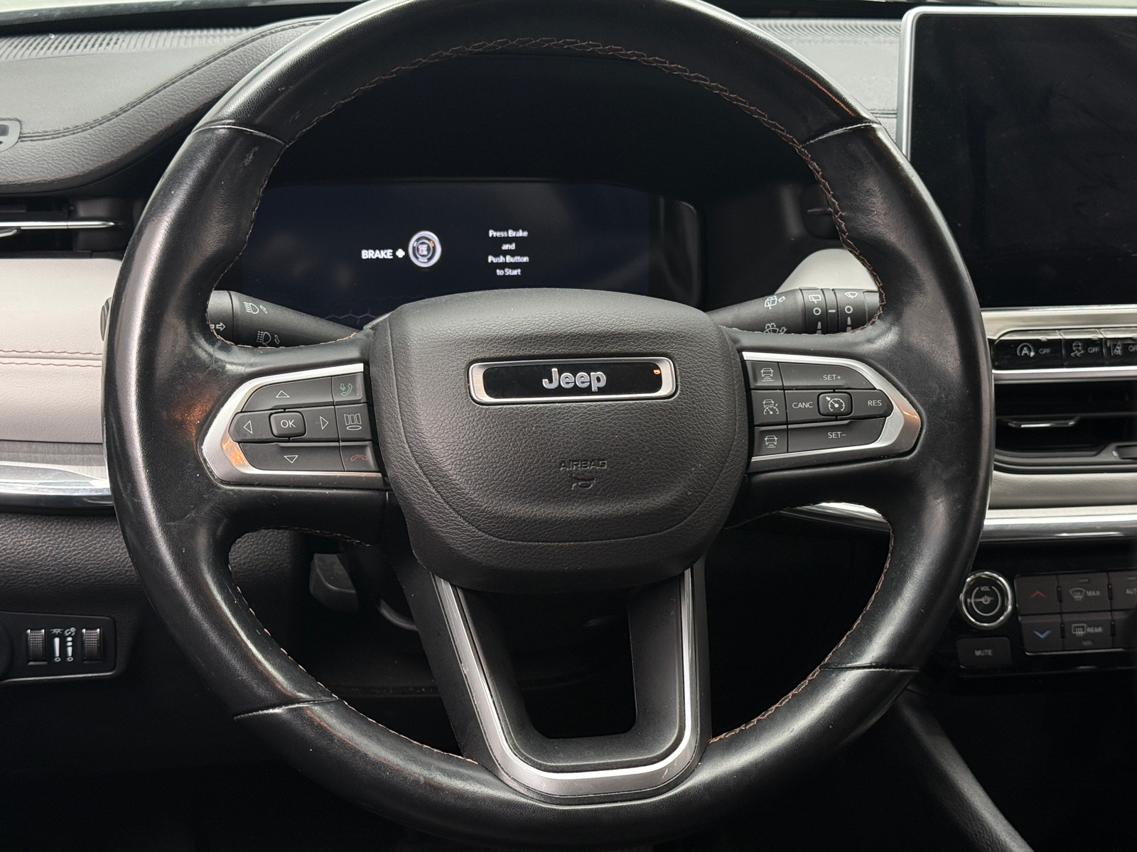 Thumbnail: 2022 Jeep Compass - 4