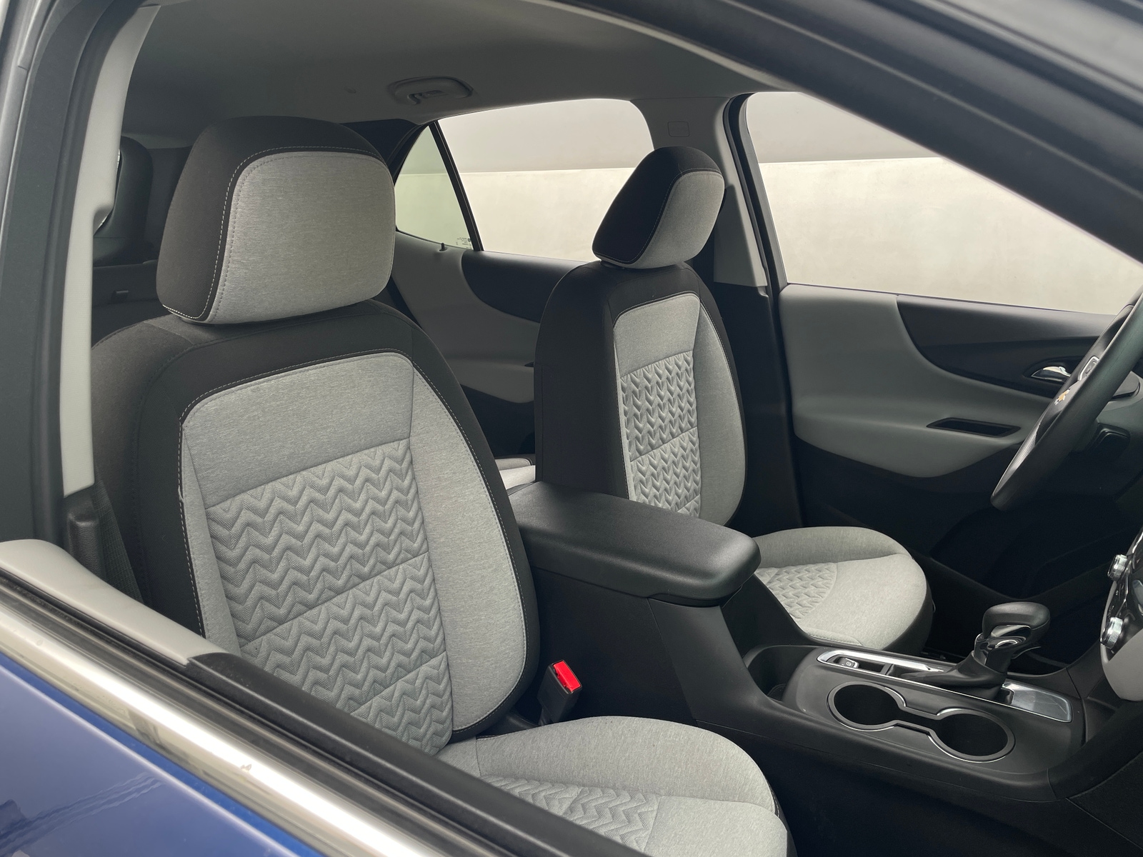Thumbnail: 2022 Chevrolet Equinox - 2