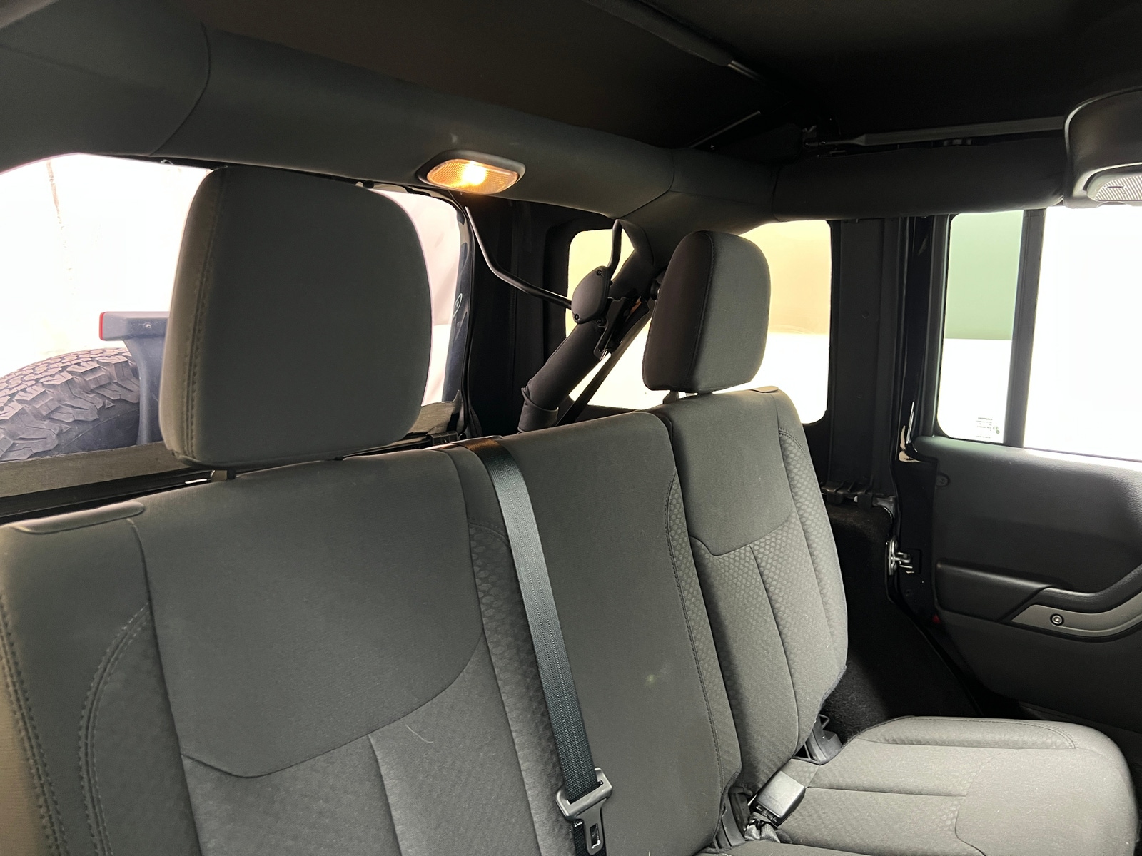 Thumbnail: 2018 Jeep Wrangler - 6