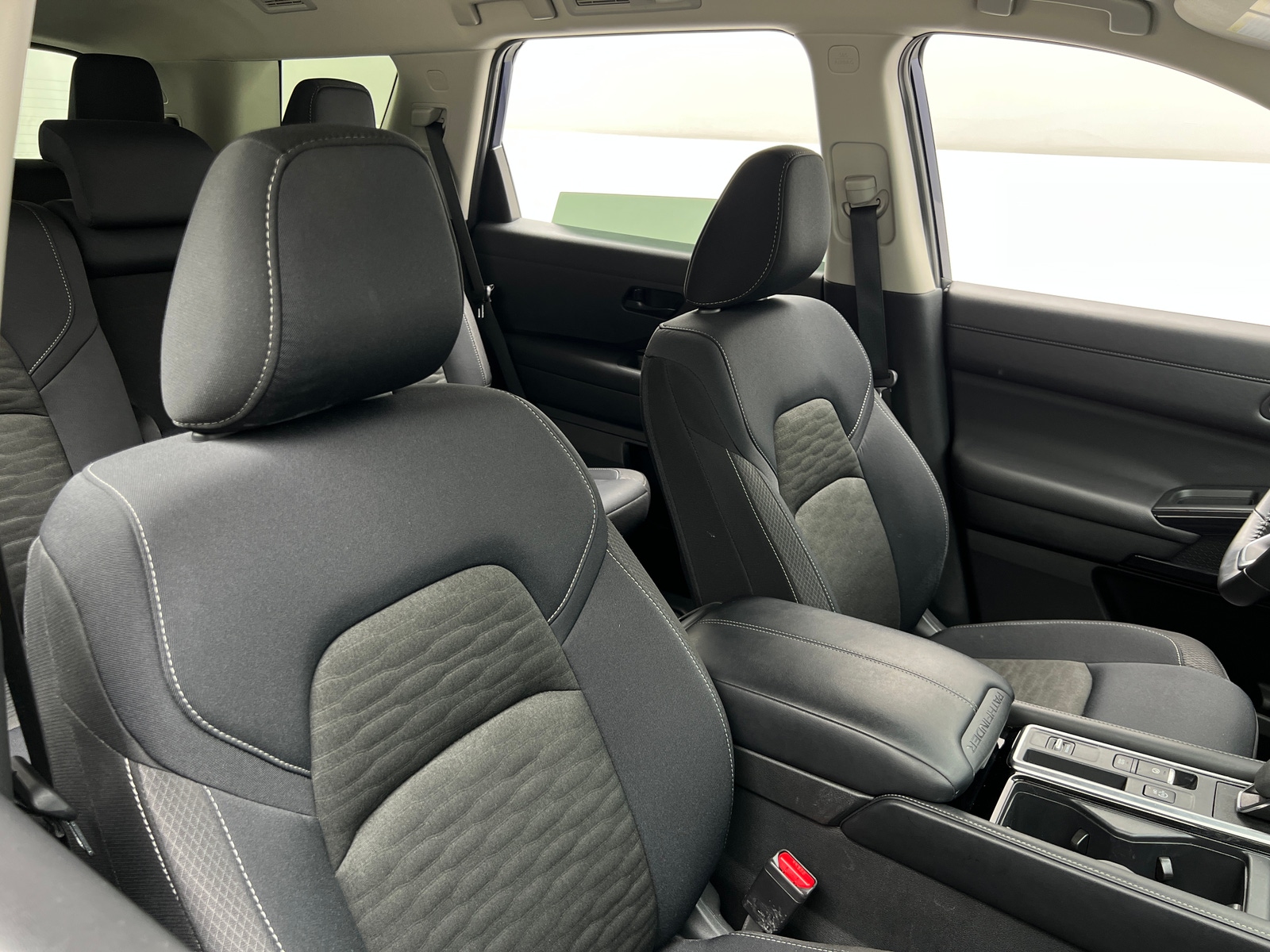 Thumbnail: 2025 Nissan Pathfinder - 2