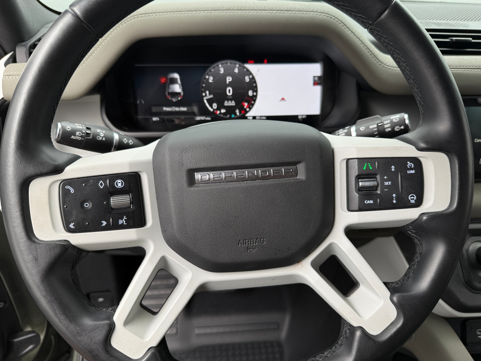 Thumbnail: 2024 Land Rover Defender - 4