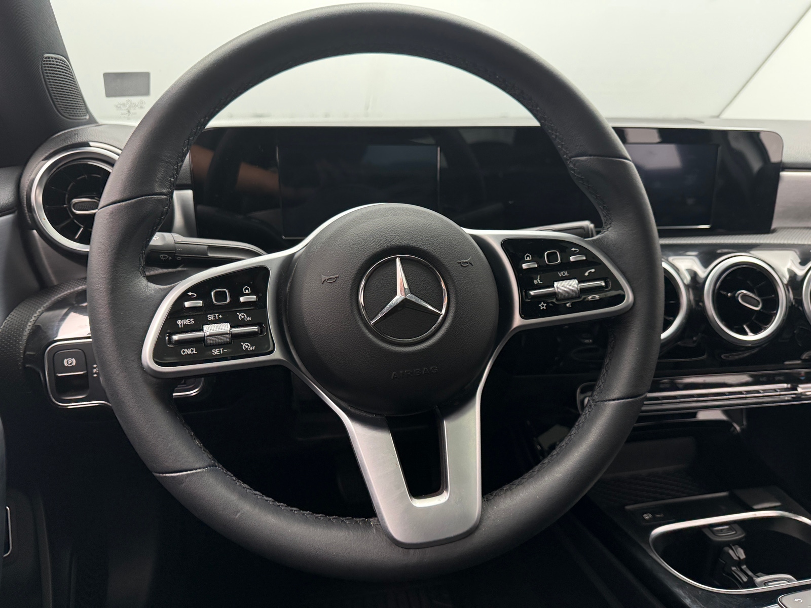 Thumbnail: 2019 Mercedes-Benz A-Class - 4