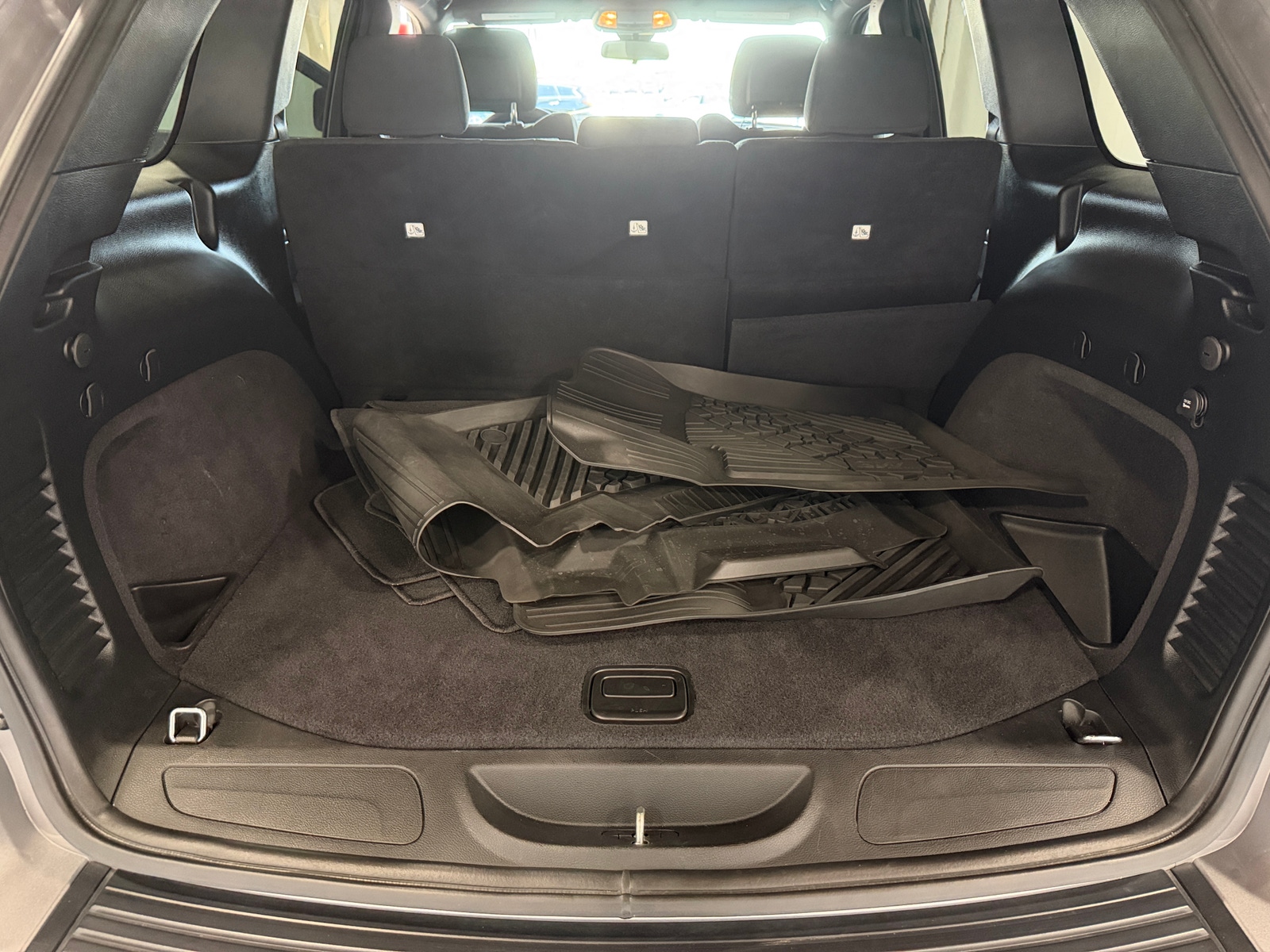 Thumbnail: 2019 Jeep Grand Cherokee - 7