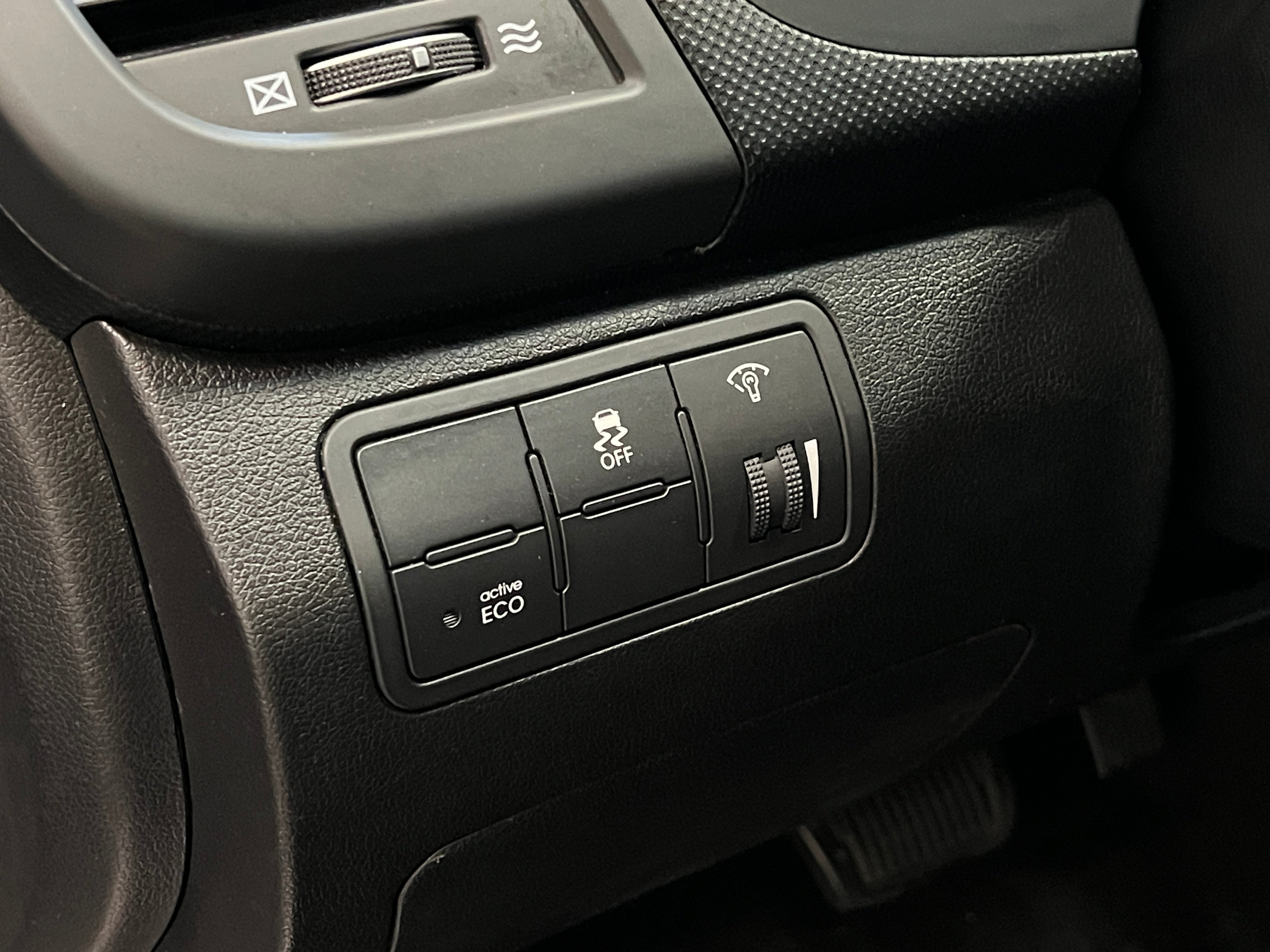 Used 2016 Hyundai Accent SE with VIN KMHCT5AE6GU278380 for sale in Colonial Heights, VA
