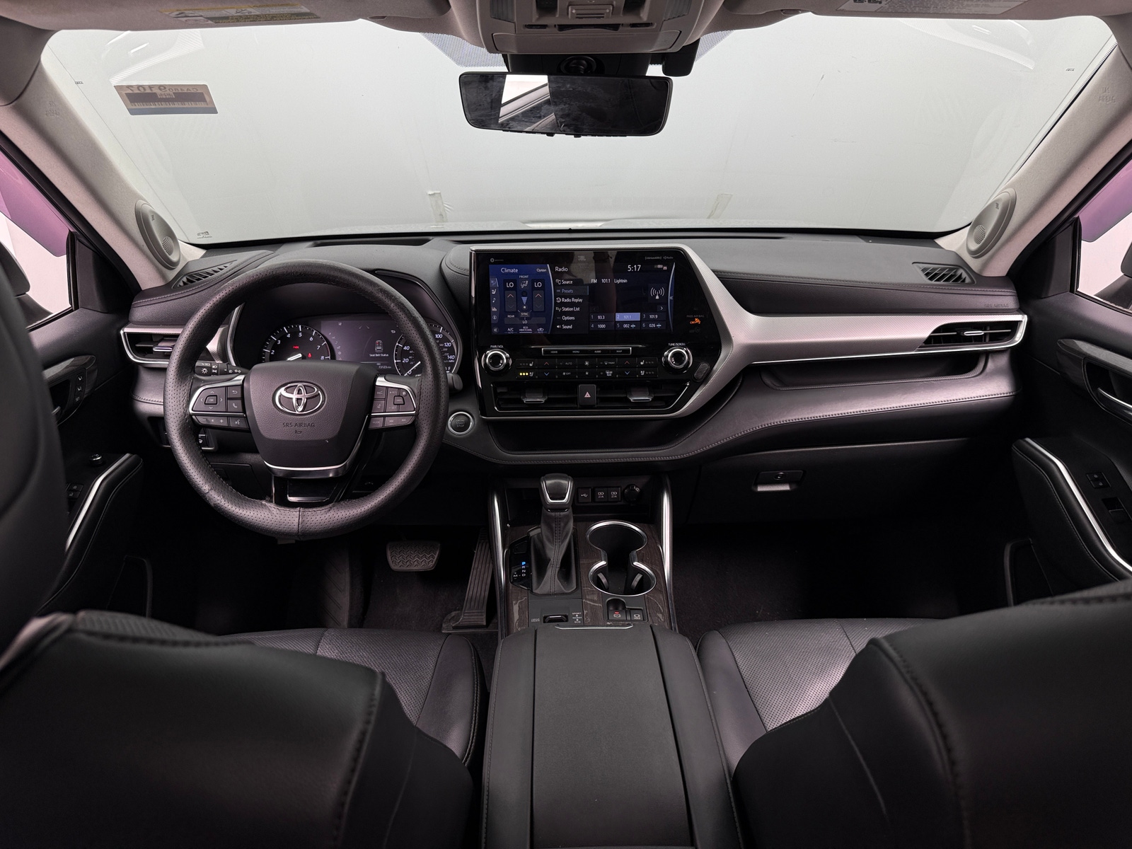 Thumbnail: 2021 Toyota Highlander - 2