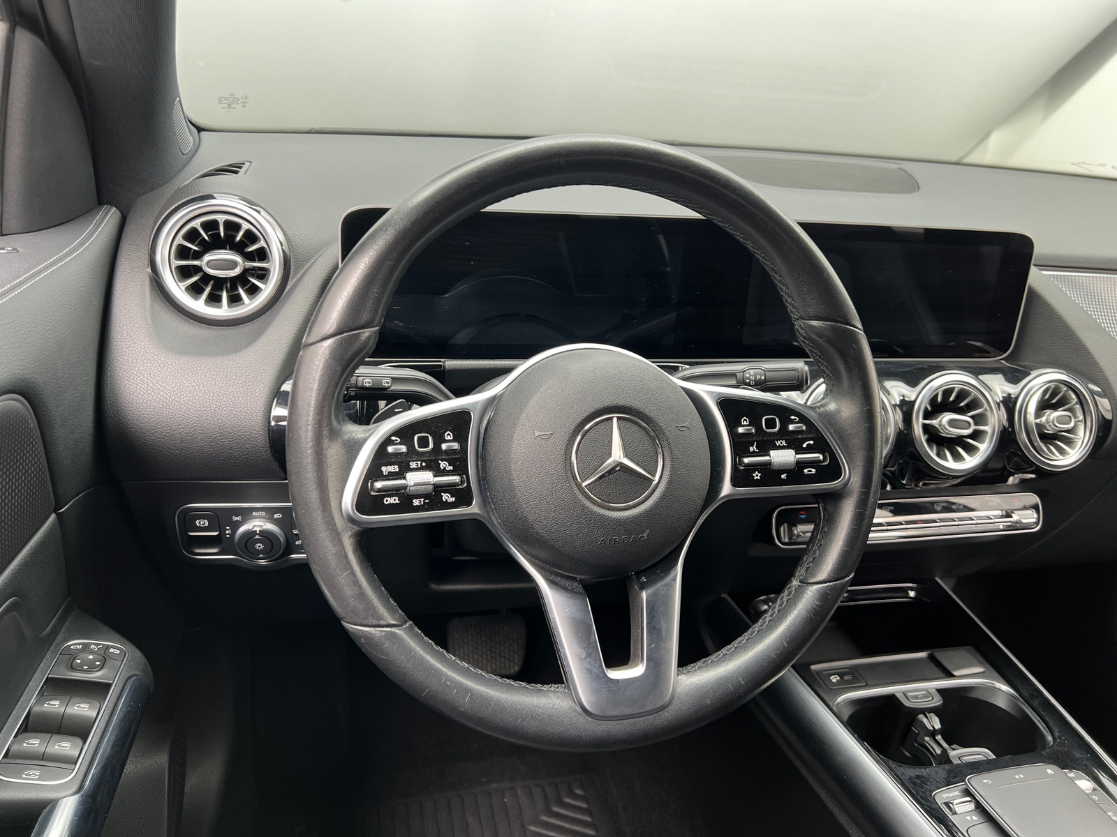 Thumbnail: 2021 Mercedes-Benz GLA - 4