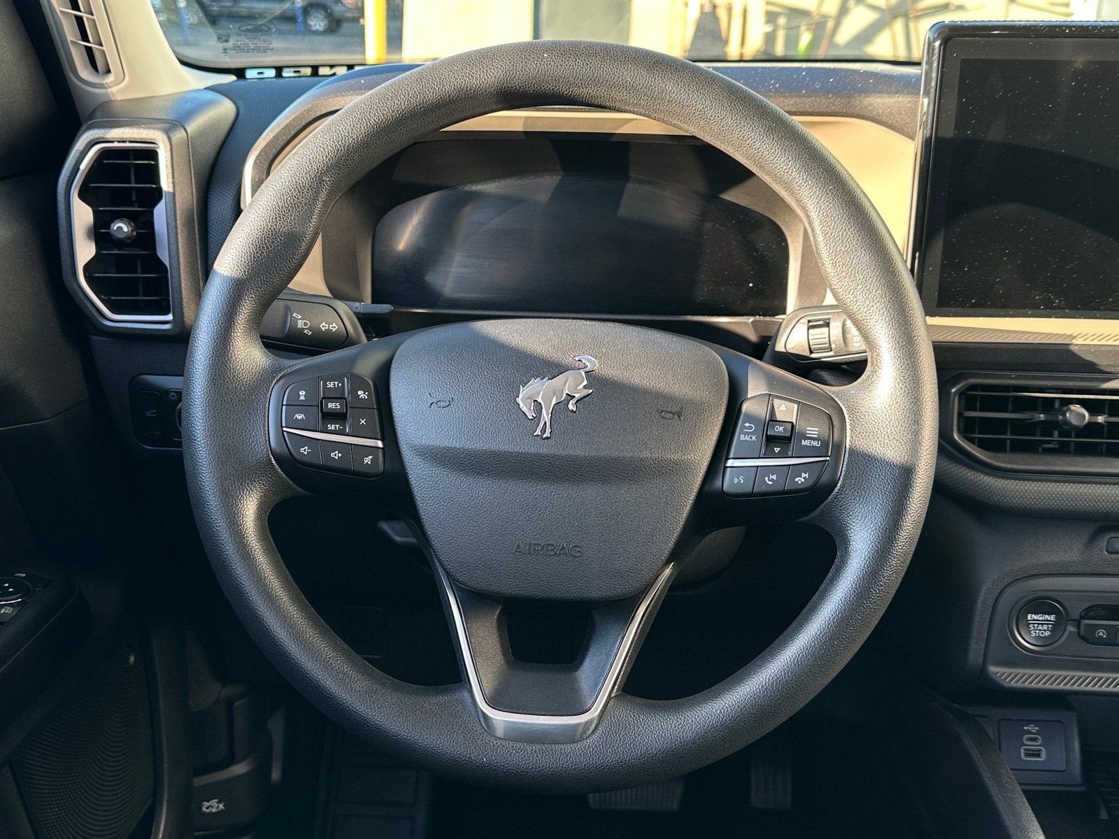 Thumbnail: 2025 Ford Bronco Sport - 5