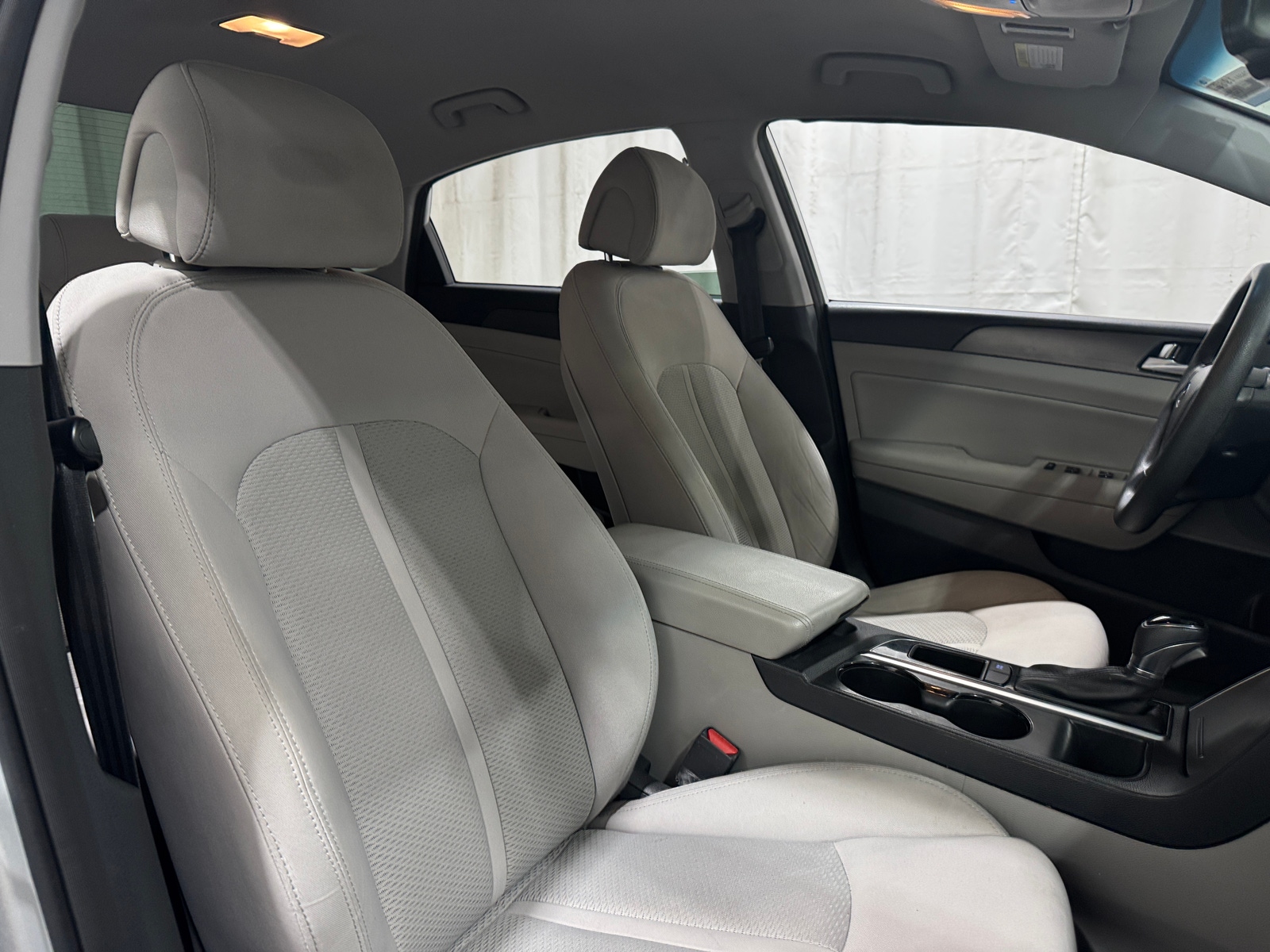 Thumbnail: 2015 Hyundai Sonata - 2