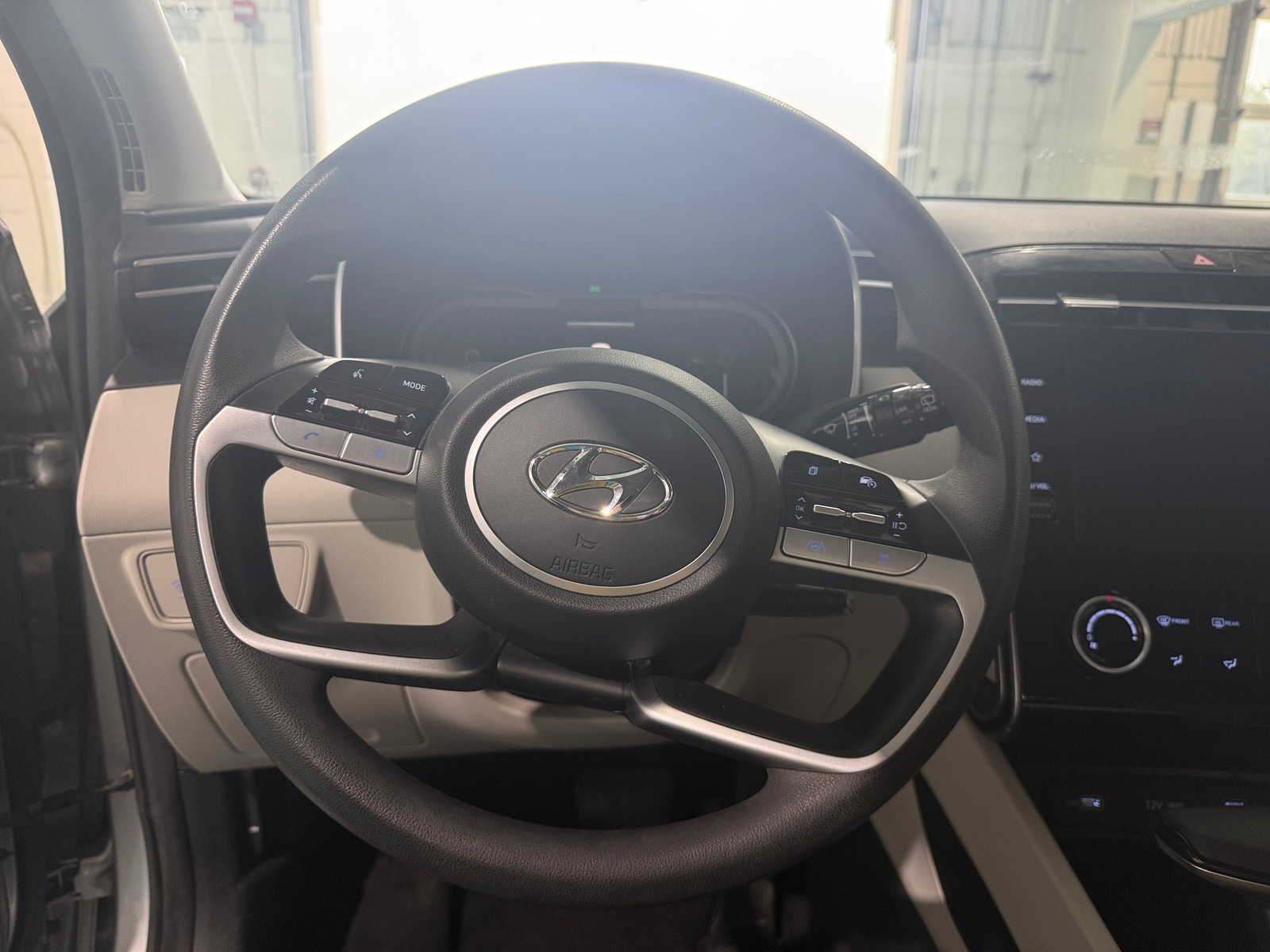 Thumbnail: 2024 Hyundai Tucson - 5