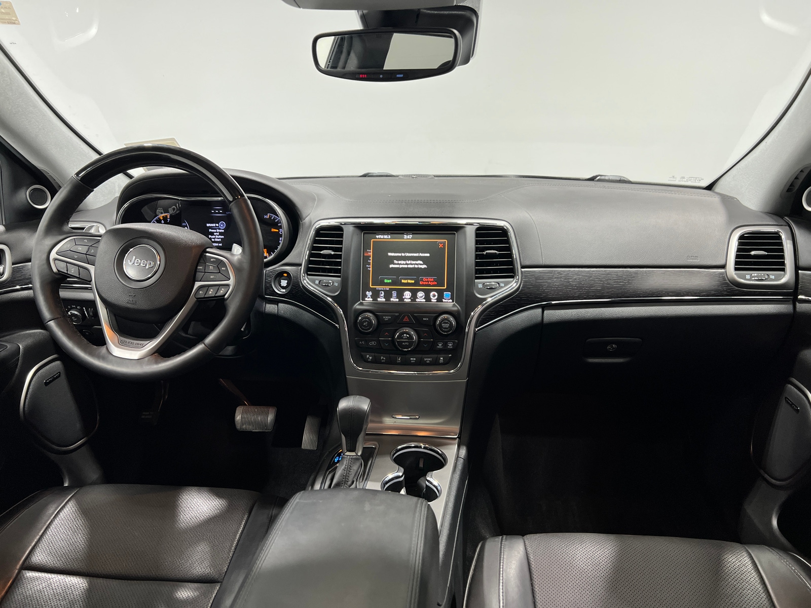 Thumbnail: 2017 Jeep Grand Cherokee - 2