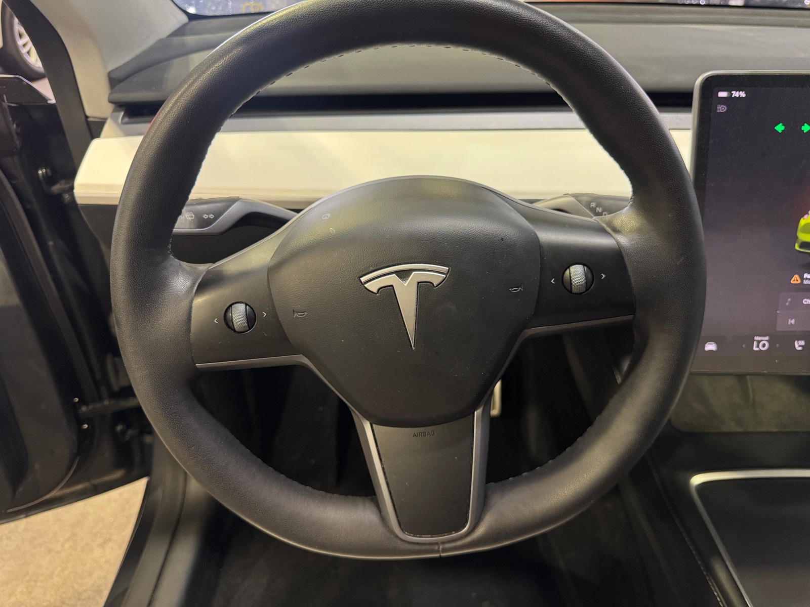 Thumbnail: 2023 Tesla Model Y - 4