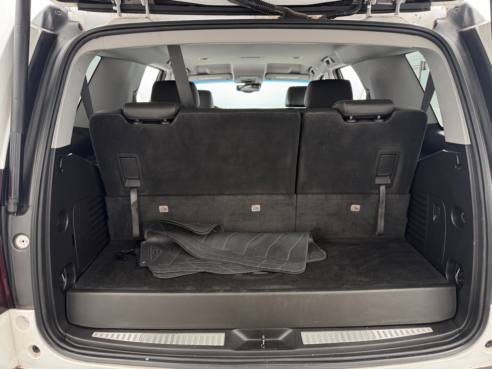 Thumbnail: 2019 Chevrolet Tahoe - 6
