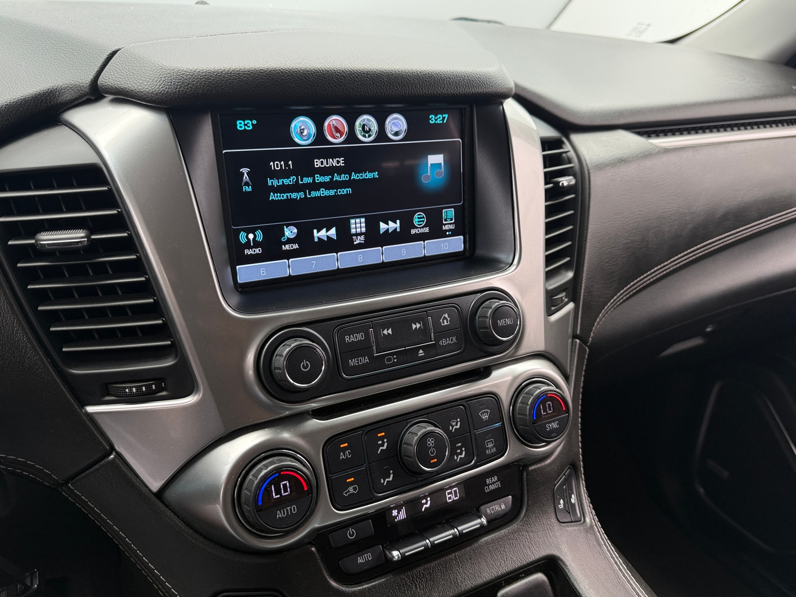 Thumbnail: 2019 Chevrolet Tahoe - 3