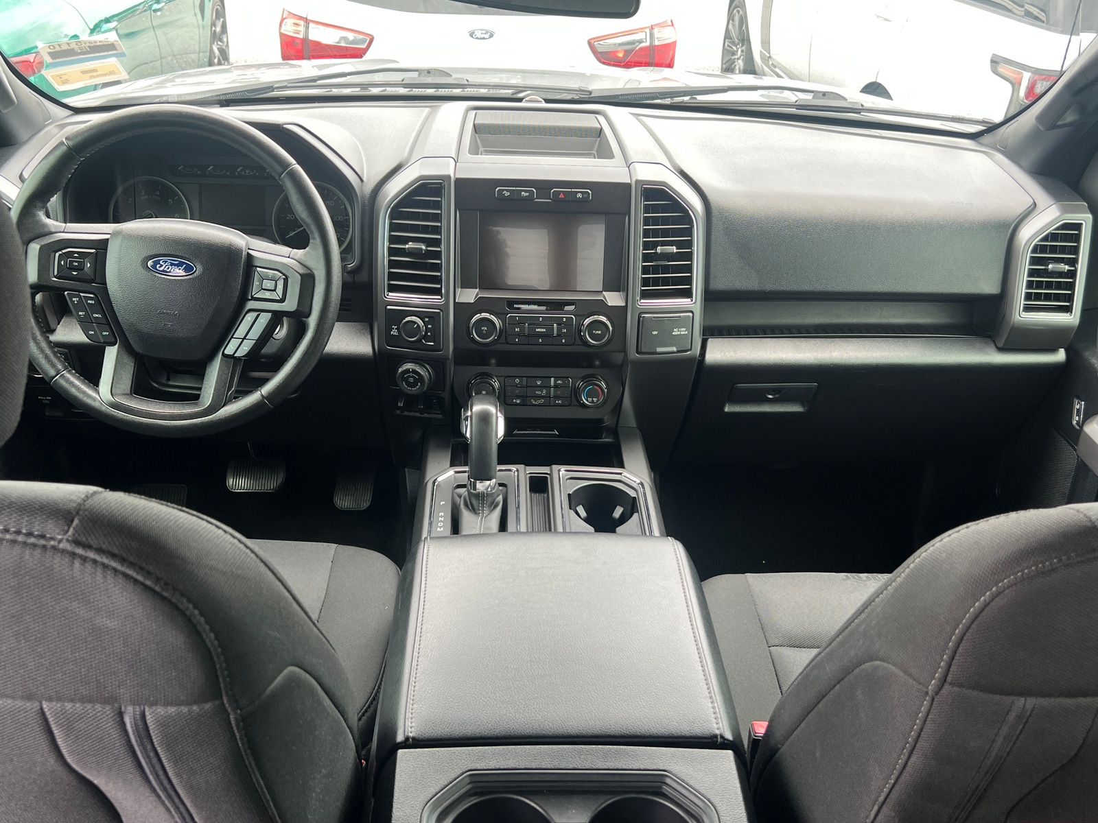 Thumbnail: 2020 Ford Econoline - 3