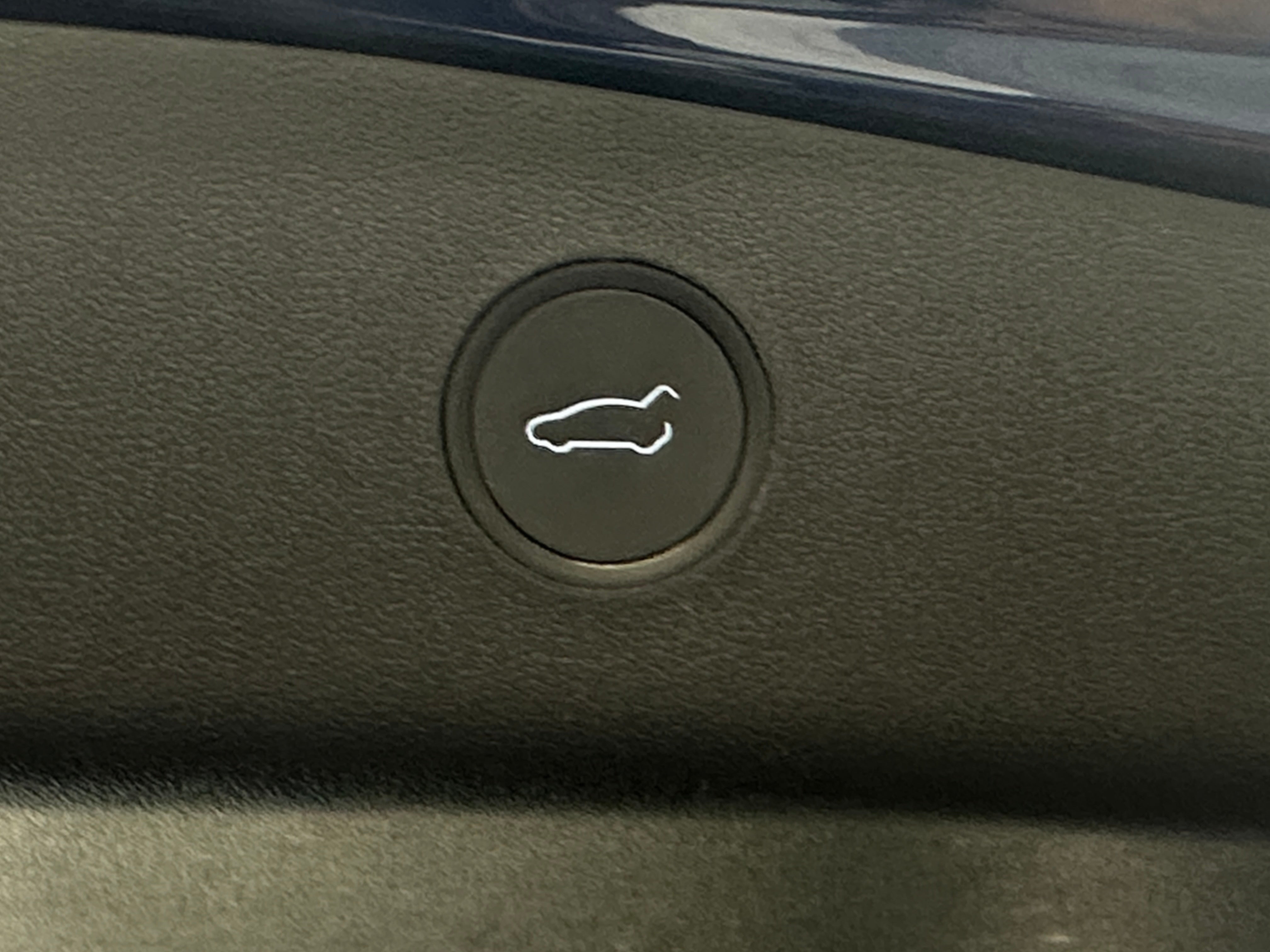 Used 2022 Tesla Model 3 Base with VIN 5YJ3E1EA7NF147558 for sale in Auburn, WA
