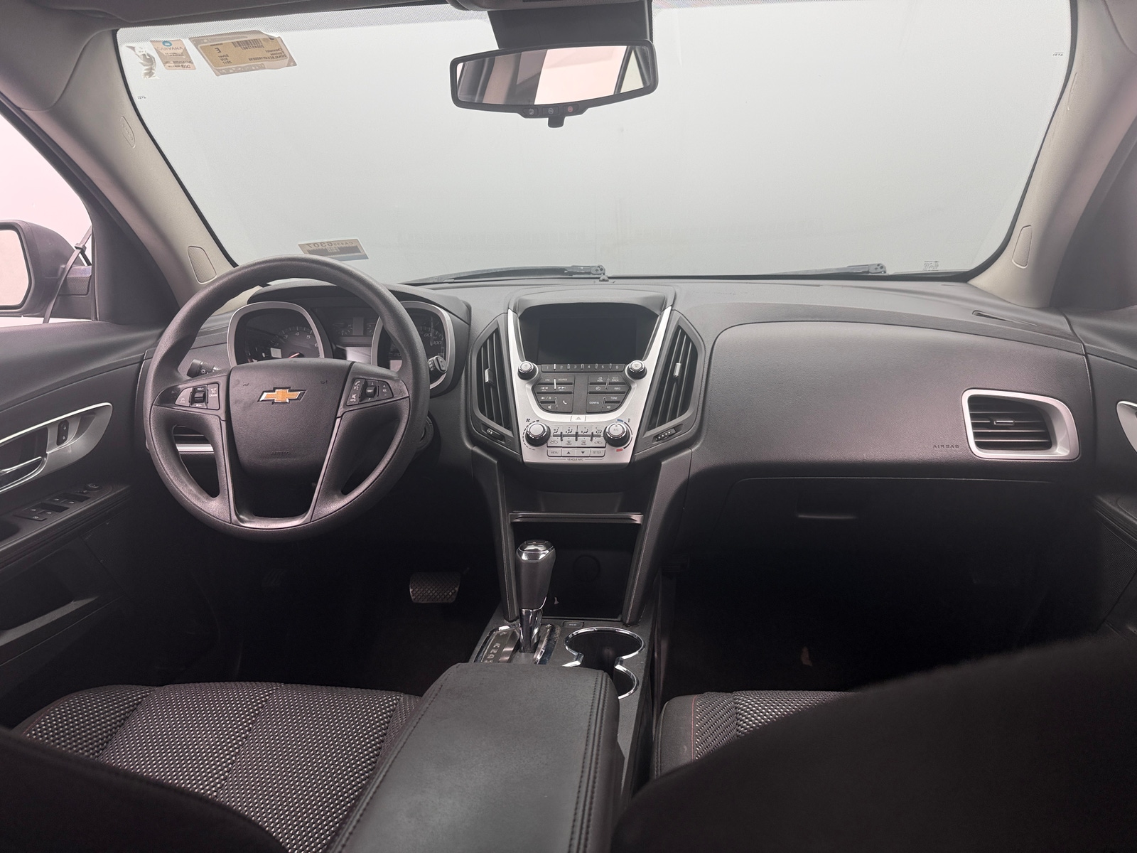 Thumbnail: 2017 Chevrolet Equinox - 3