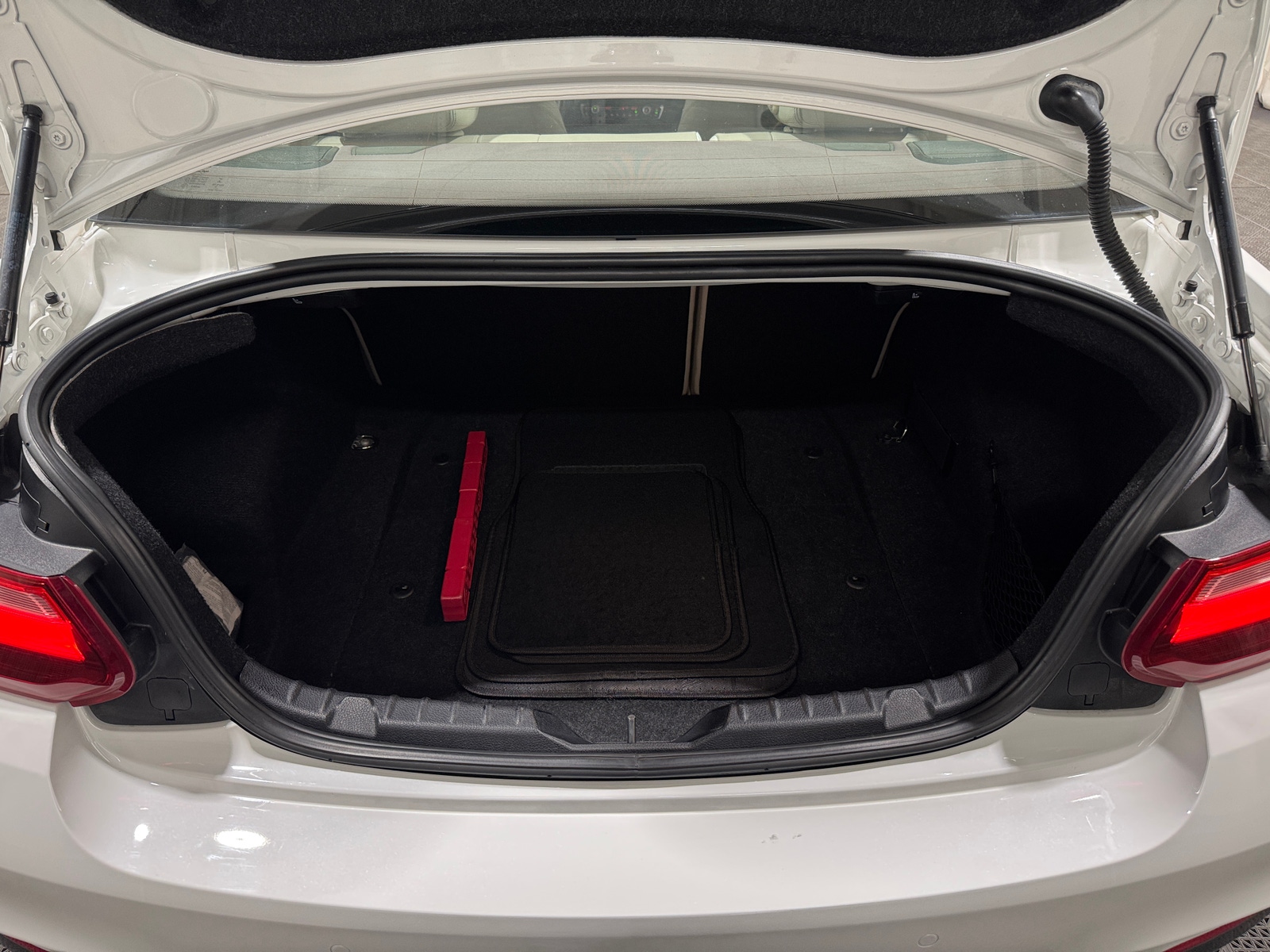Thumbnail: 2015 BMW 2 Series - 6
