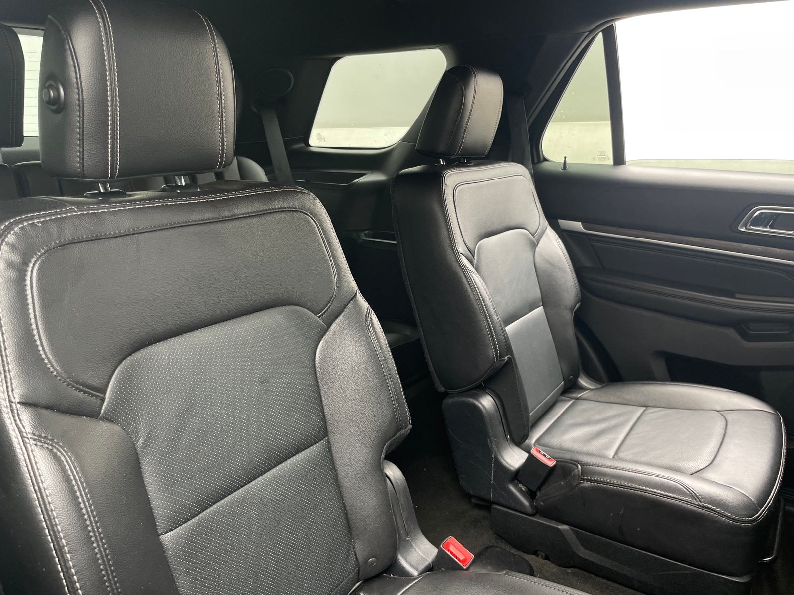 Thumbnail: 2017 Ford Explorer - 5