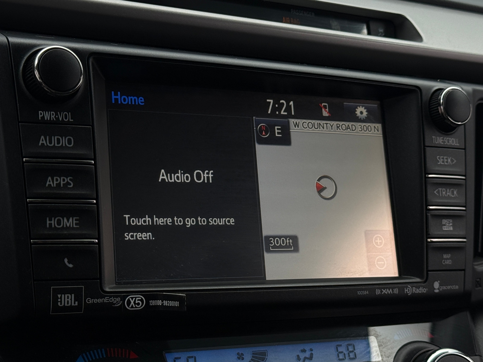 Thumbnail: 2016 Toyota RAV4 - 3