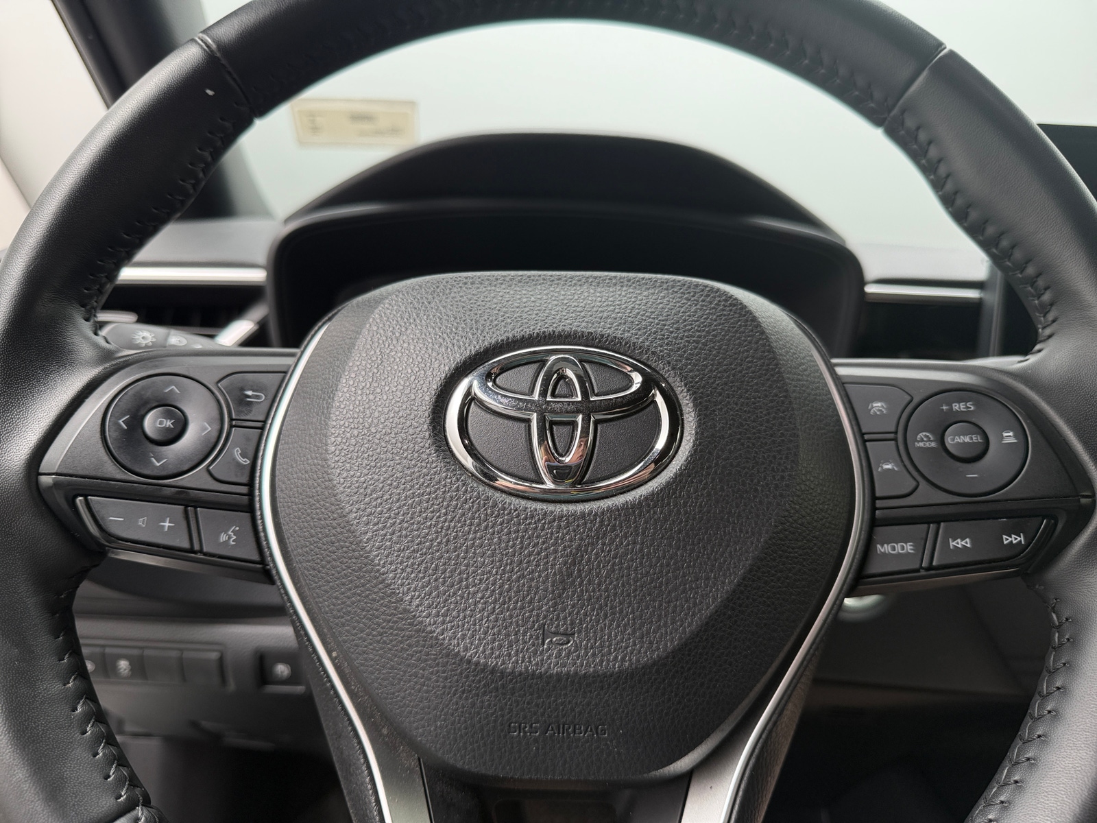 Thumbnail: 2025 Toyota Corolla - 5