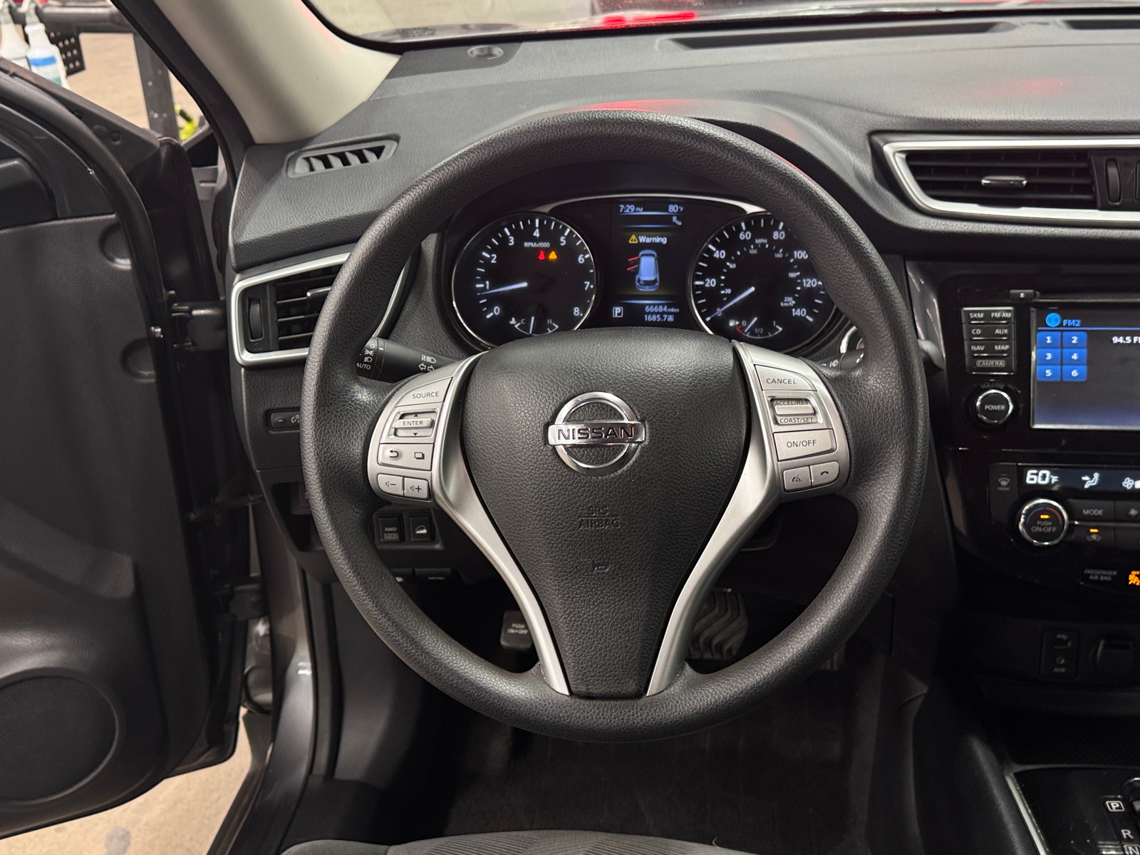 Thumbnail: 2016 Nissan Rogue - 5