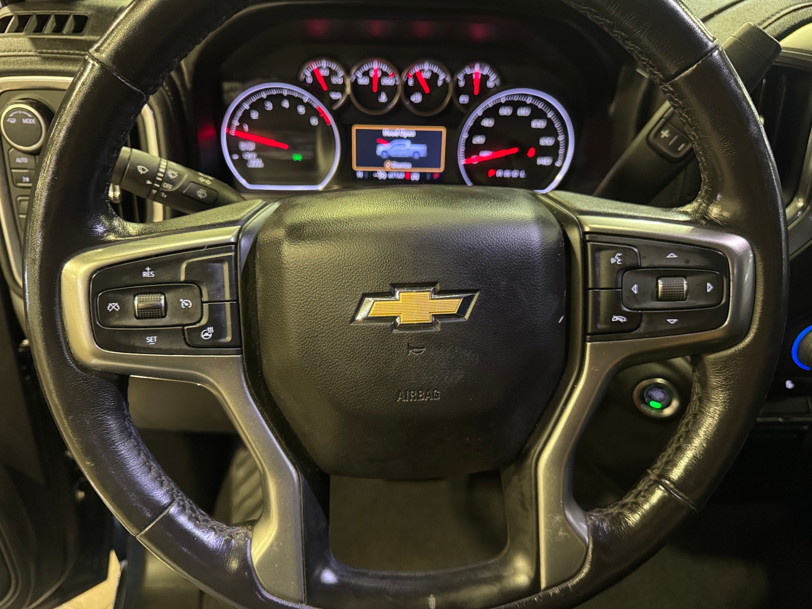 Thumbnail: 2020 Chevrolet Silverado 1500 - 5