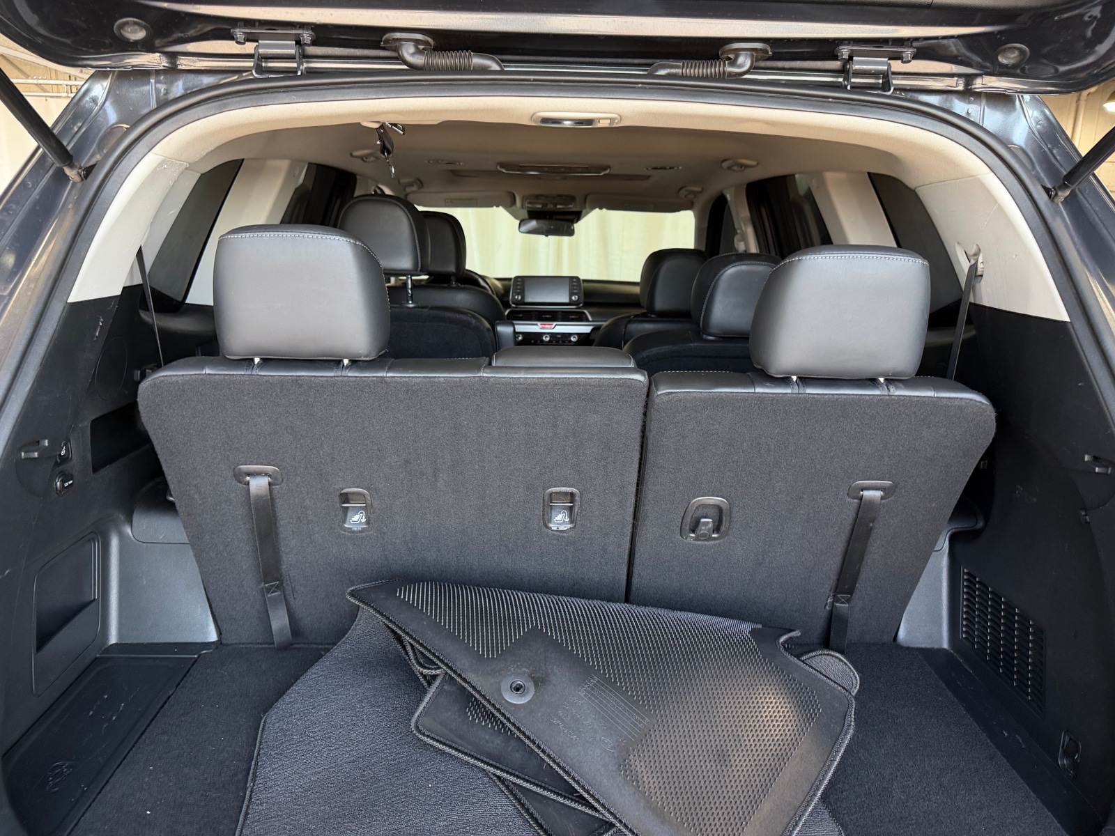 Thumbnail: 2021 Kia Telluride - 6