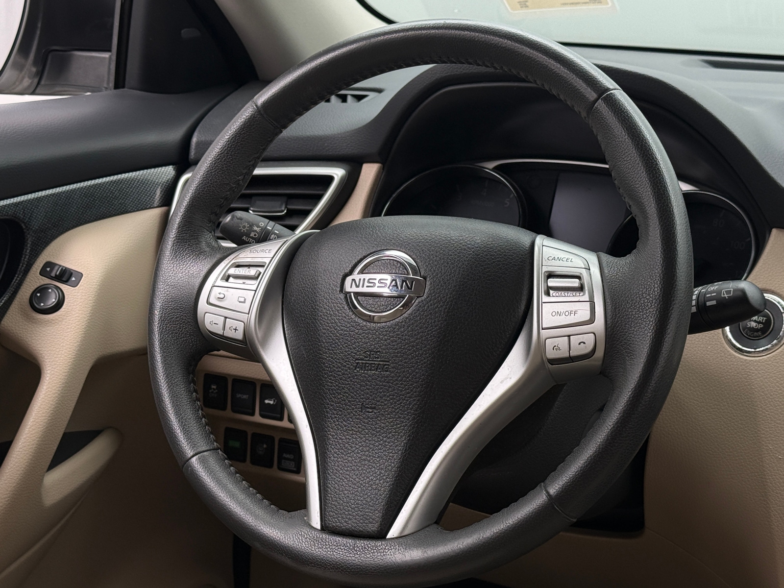 Thumbnail: 2016 Nissan Rogue - 4