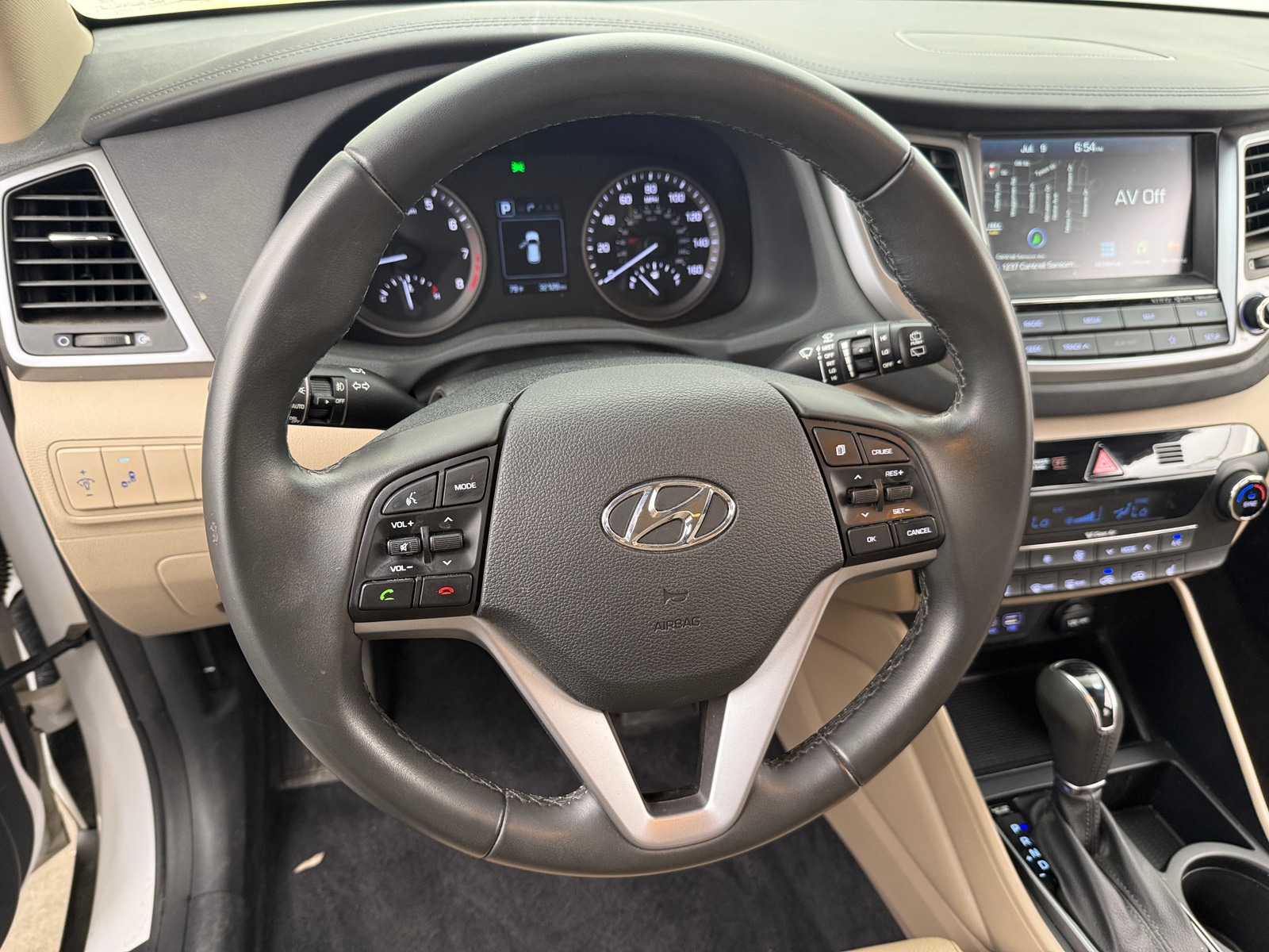 Thumbnail: 2018 Hyundai Tucson - 4