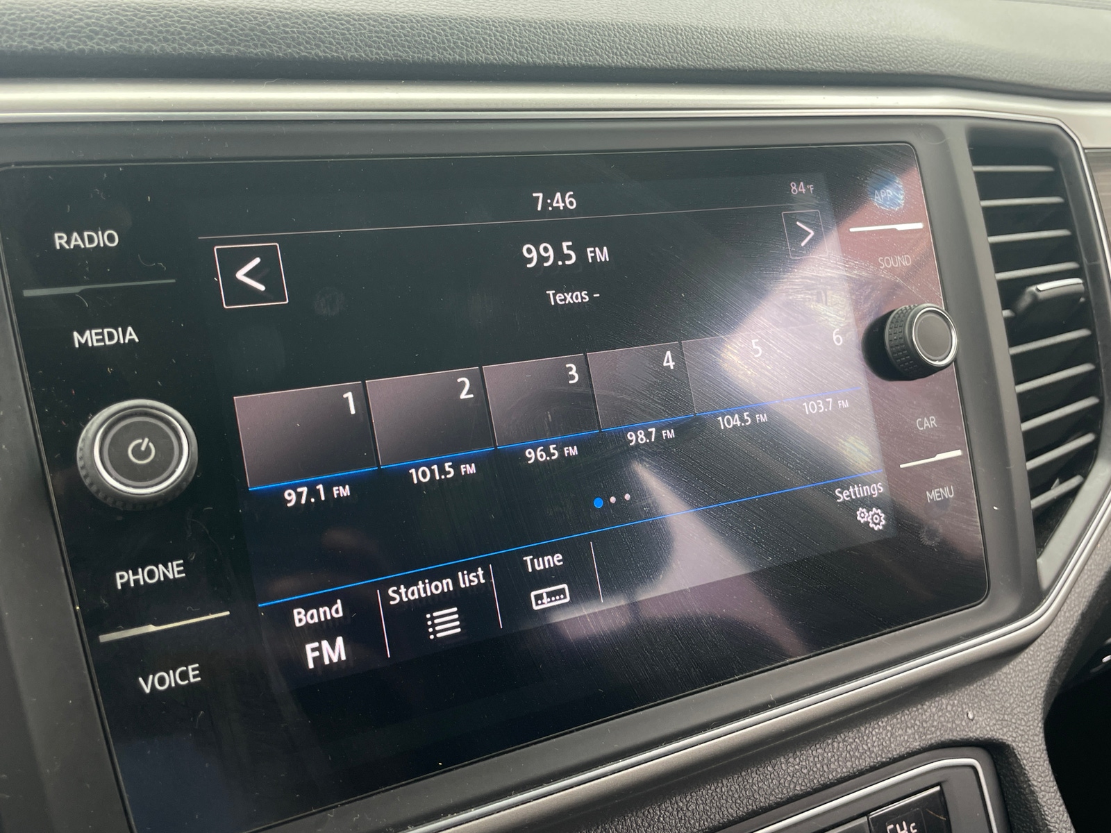 Thumbnail: 2019 Volkswagen Atlas - 3