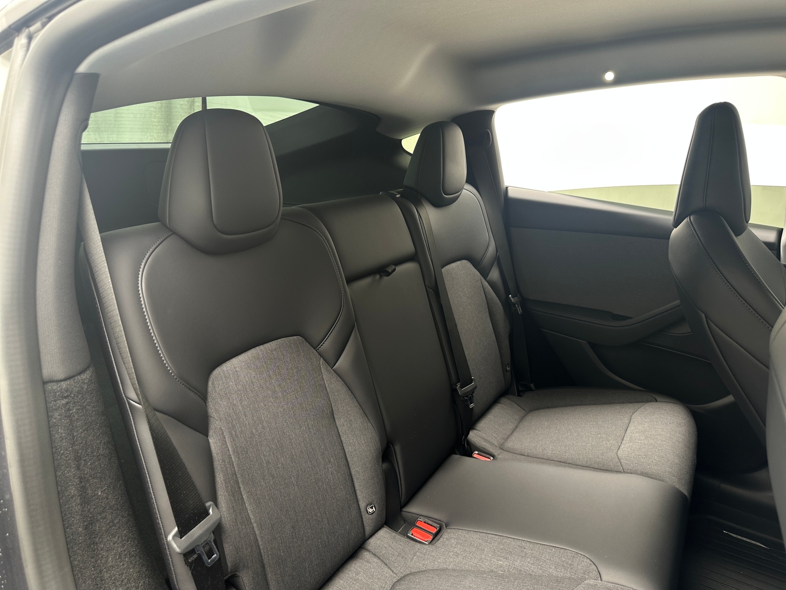 Thumbnail: 2026 Tesla Model Y - 6