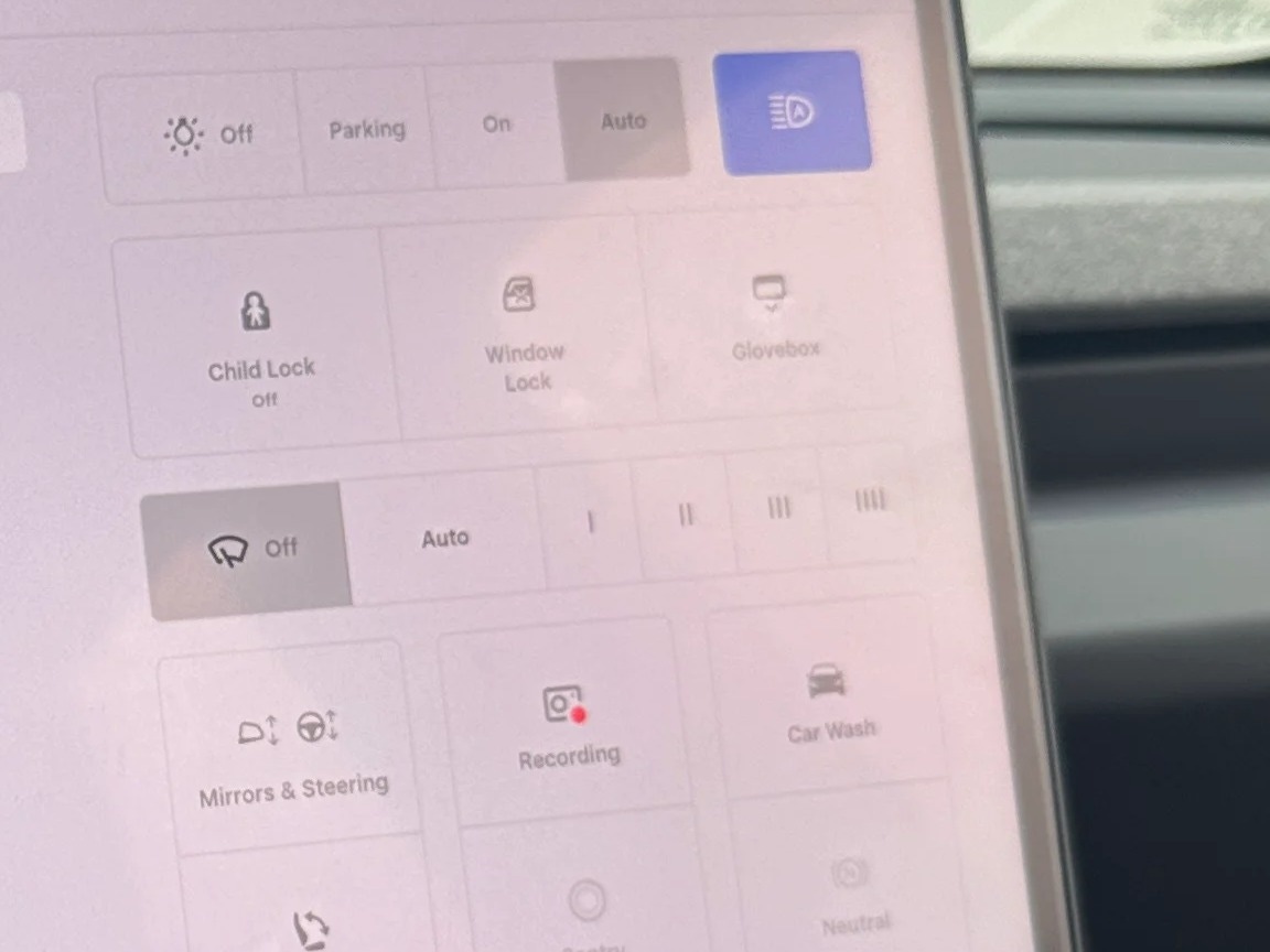 Thumbnail: 2026 Tesla Model Y - 4