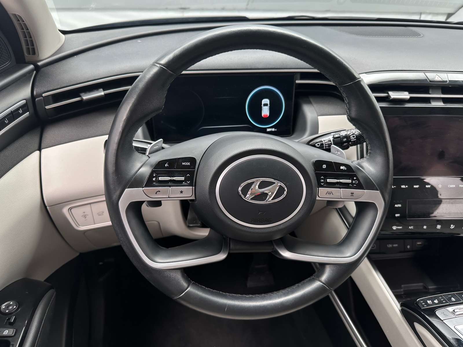 Thumbnail: 2023 Hyundai Tucson - 4