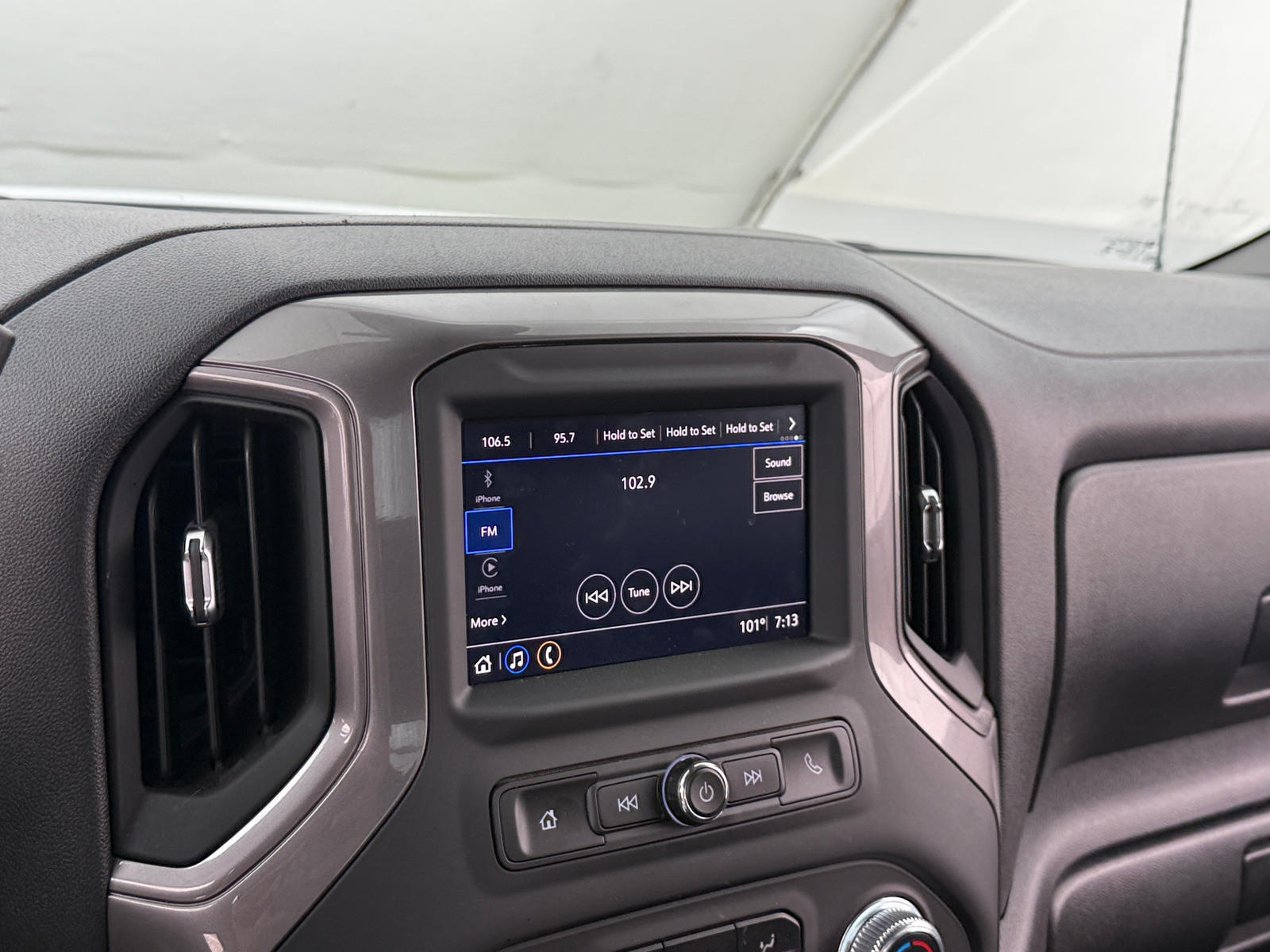 Thumbnail: 2023 GMC Sierra 1500 - 4