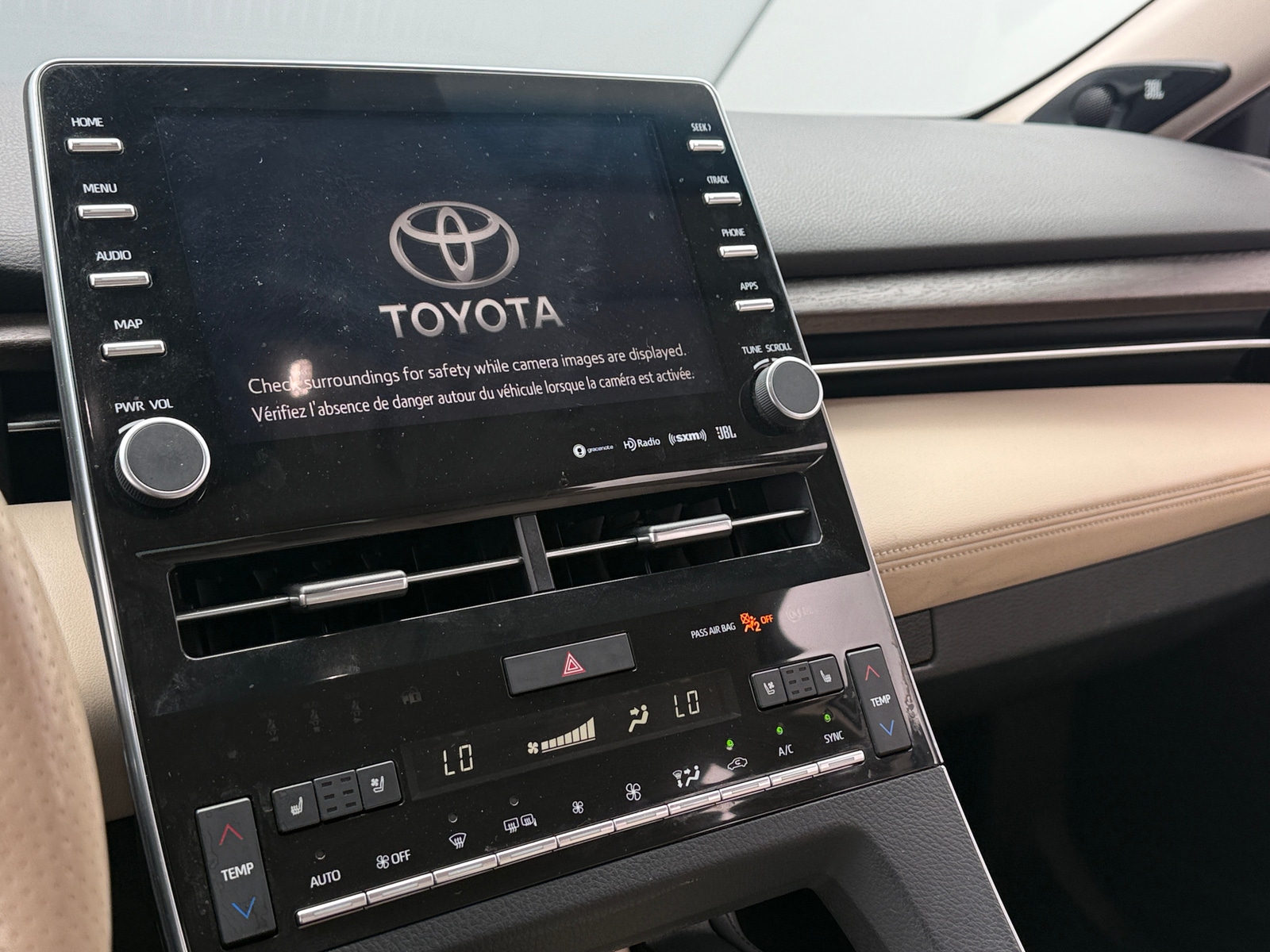 Thumbnail: 2019 Toyota Avalon - 4