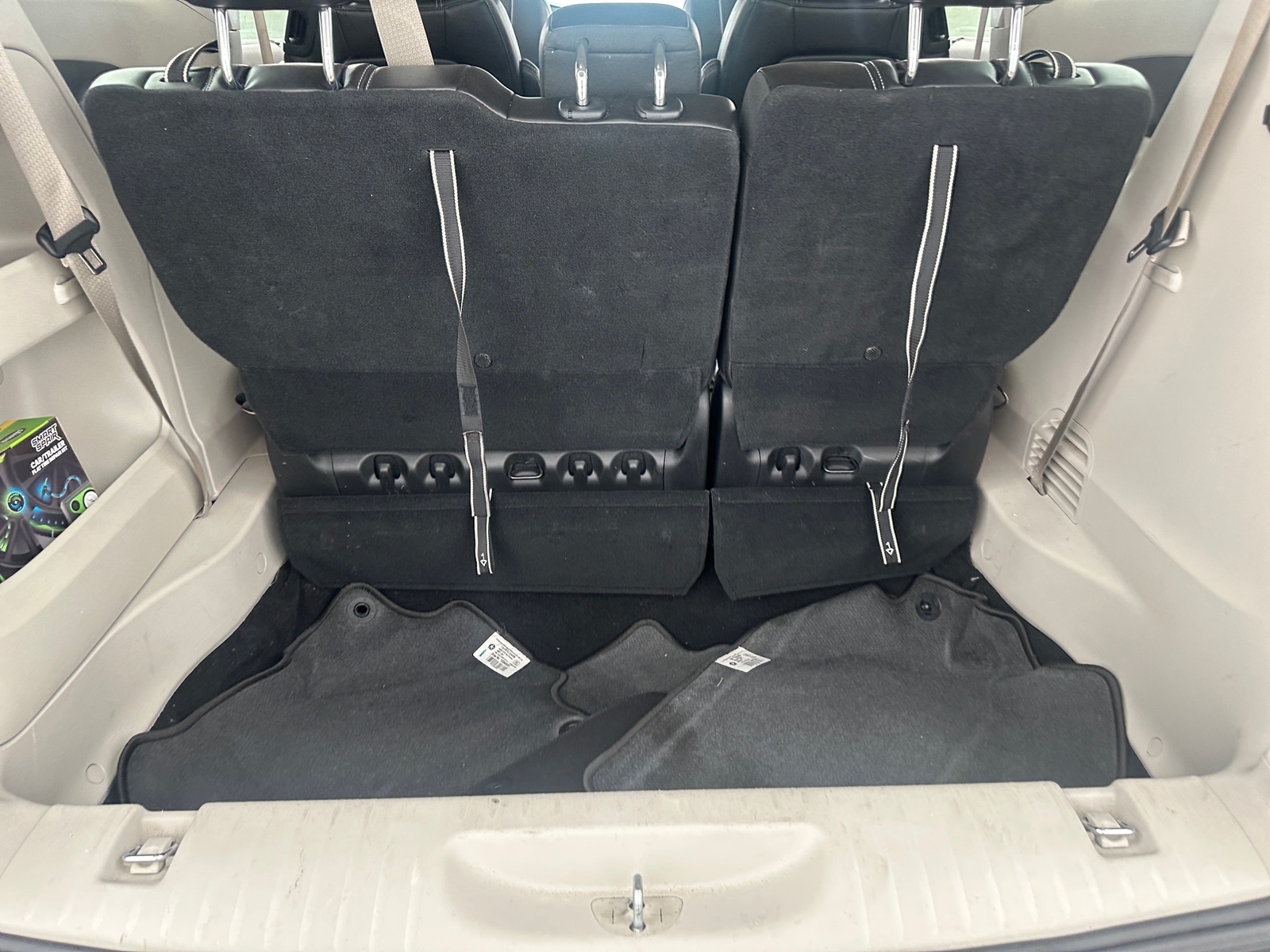 Thumbnail: 2023 Chrysler Pacifica - 6