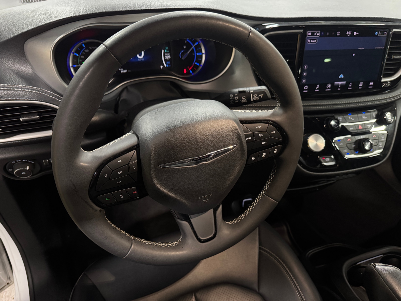Thumbnail: 2024 Chrysler Pacifica - 4