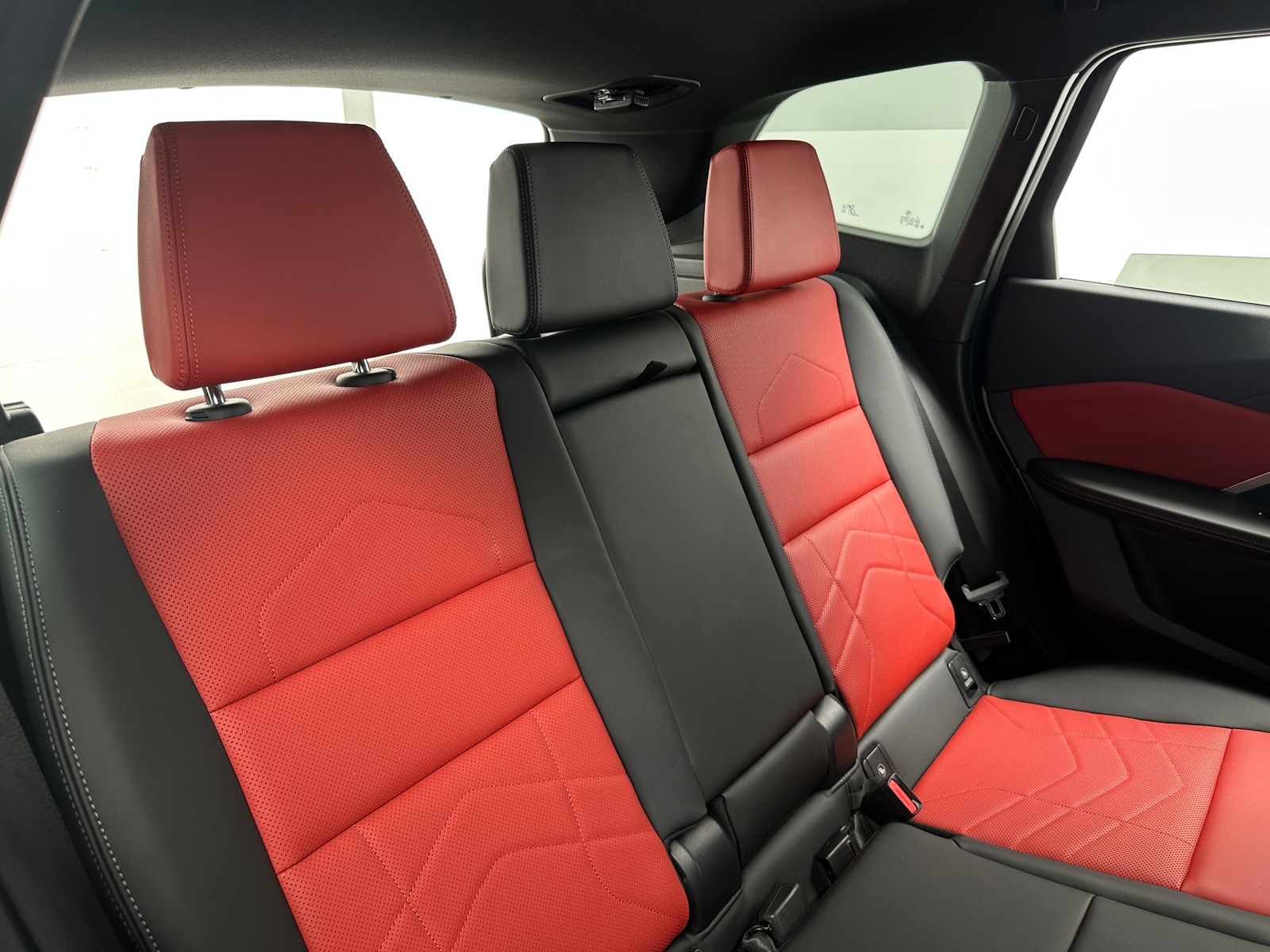 Thumbnail: 2026 BMW X1 - 6