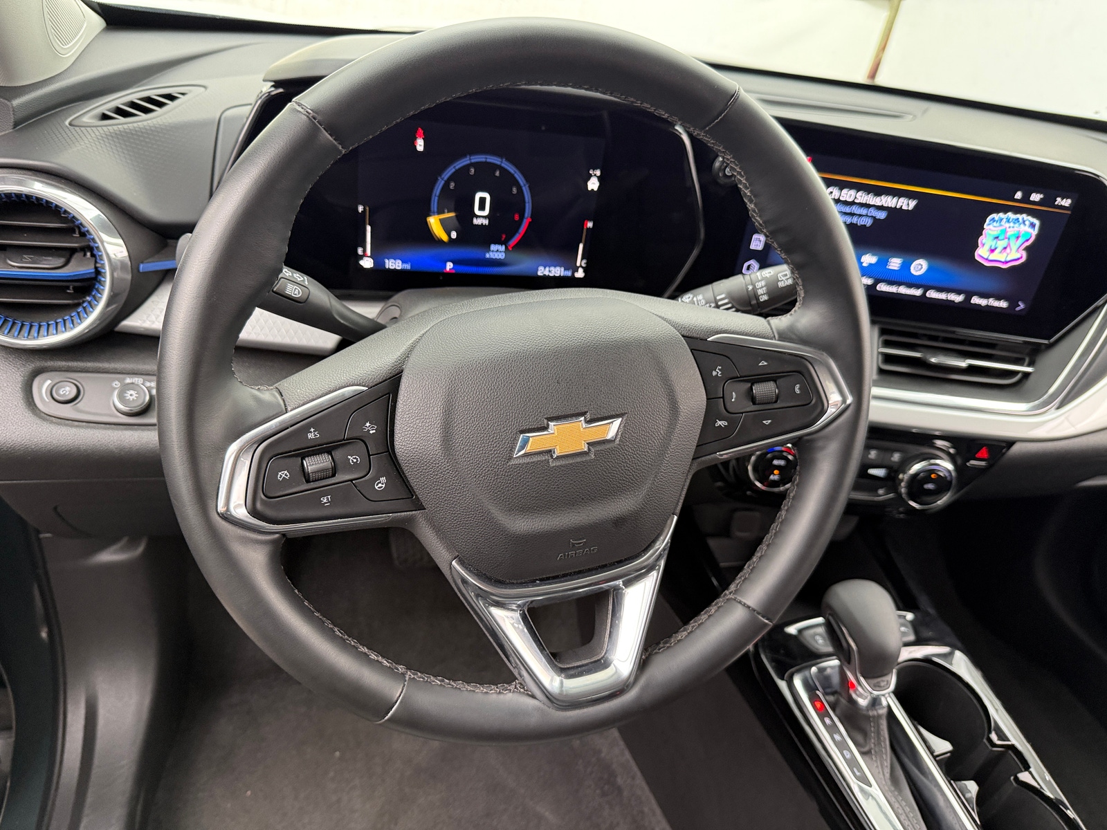 Thumbnail: 2025 Chevrolet Trax - 5