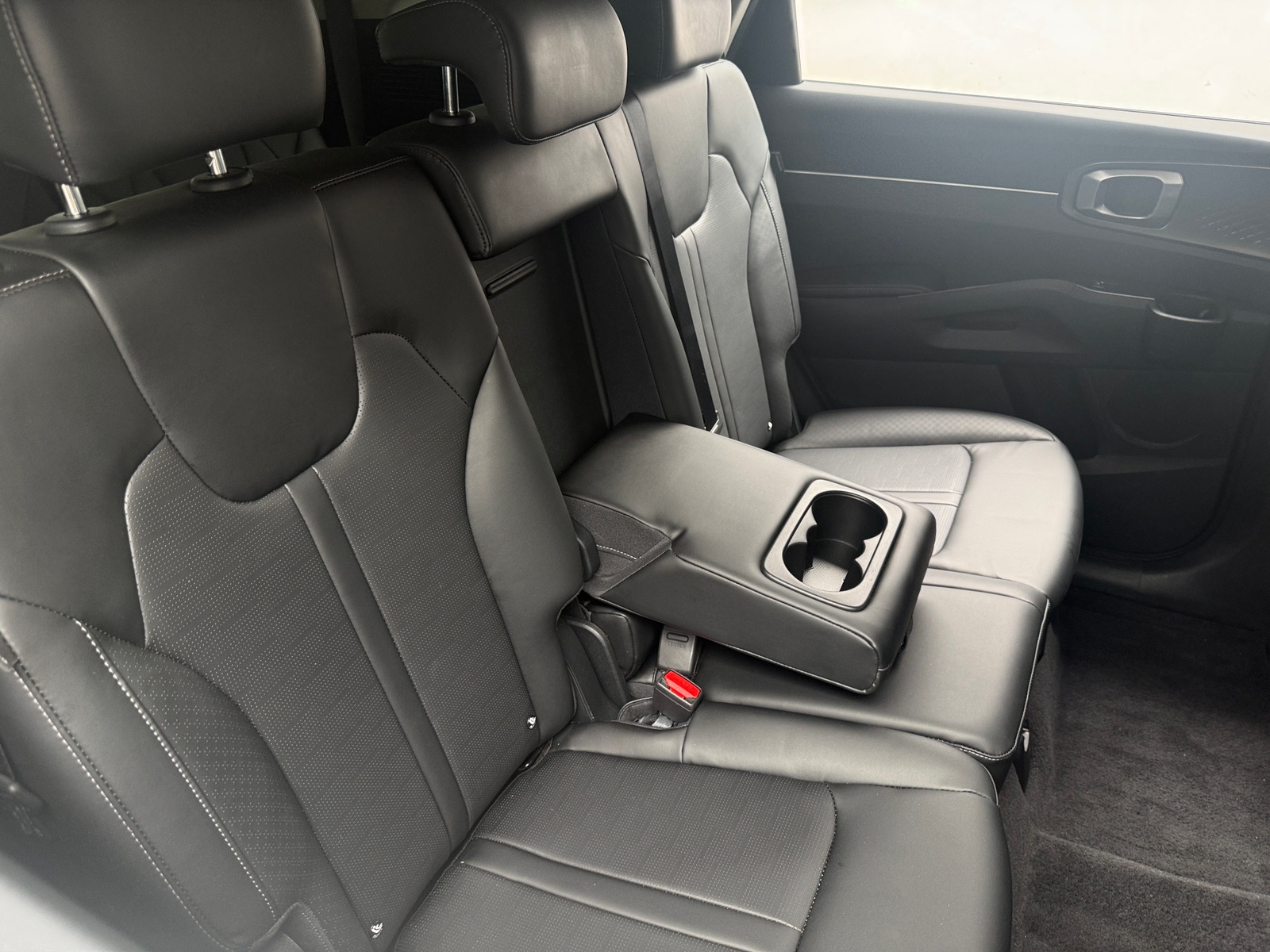 Thumbnail: 2026 Kia Sorento - 5