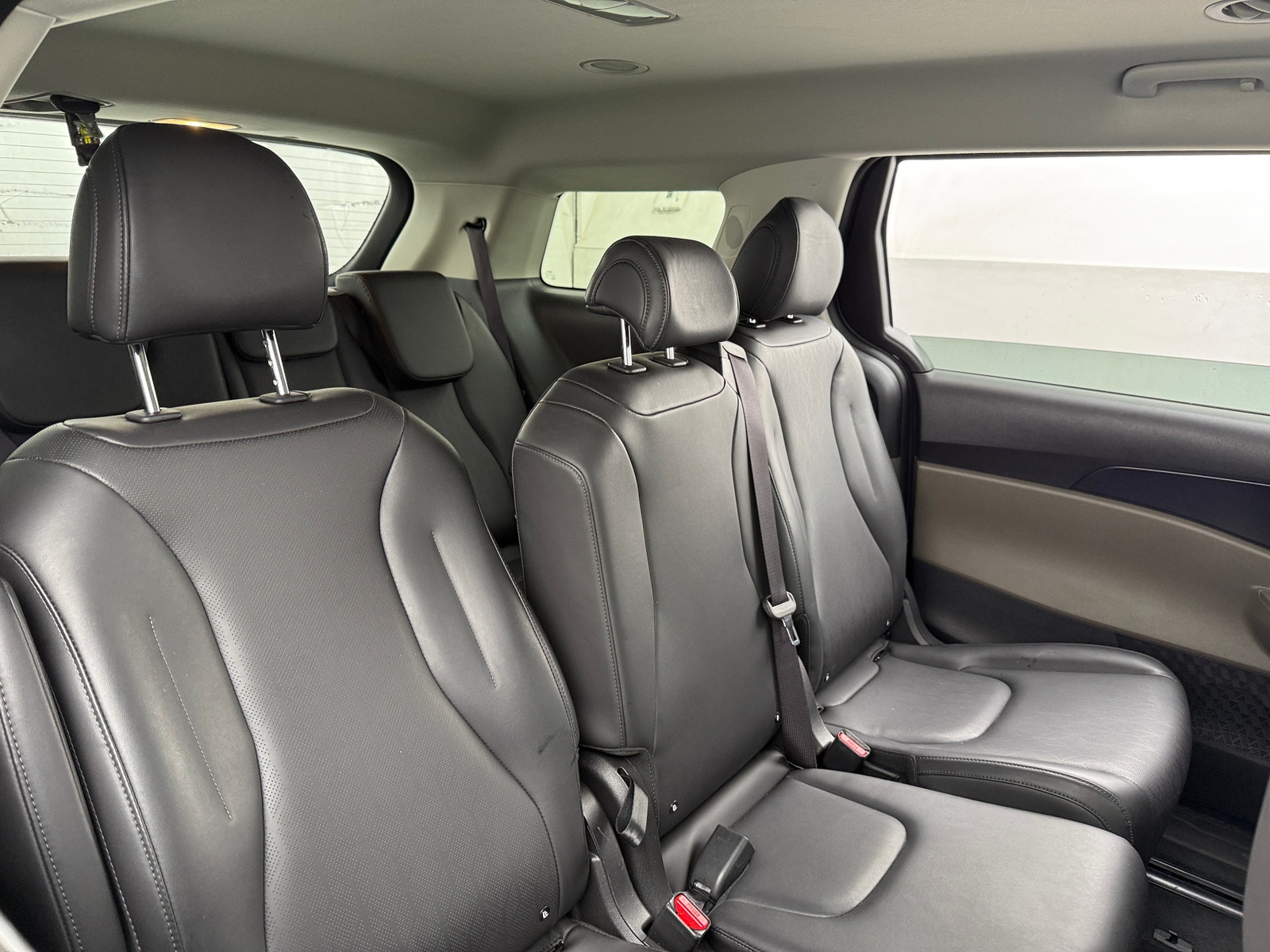 Thumbnail: 2026 Kia Carnival - 5