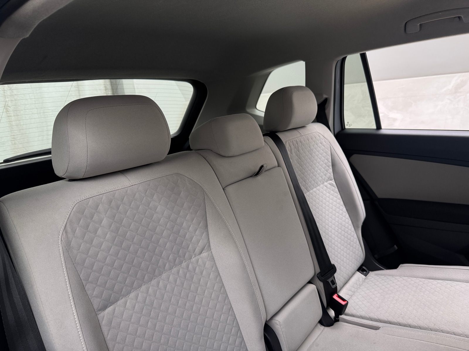 Thumbnail: 2019 Volkswagen Tiguan - 6
