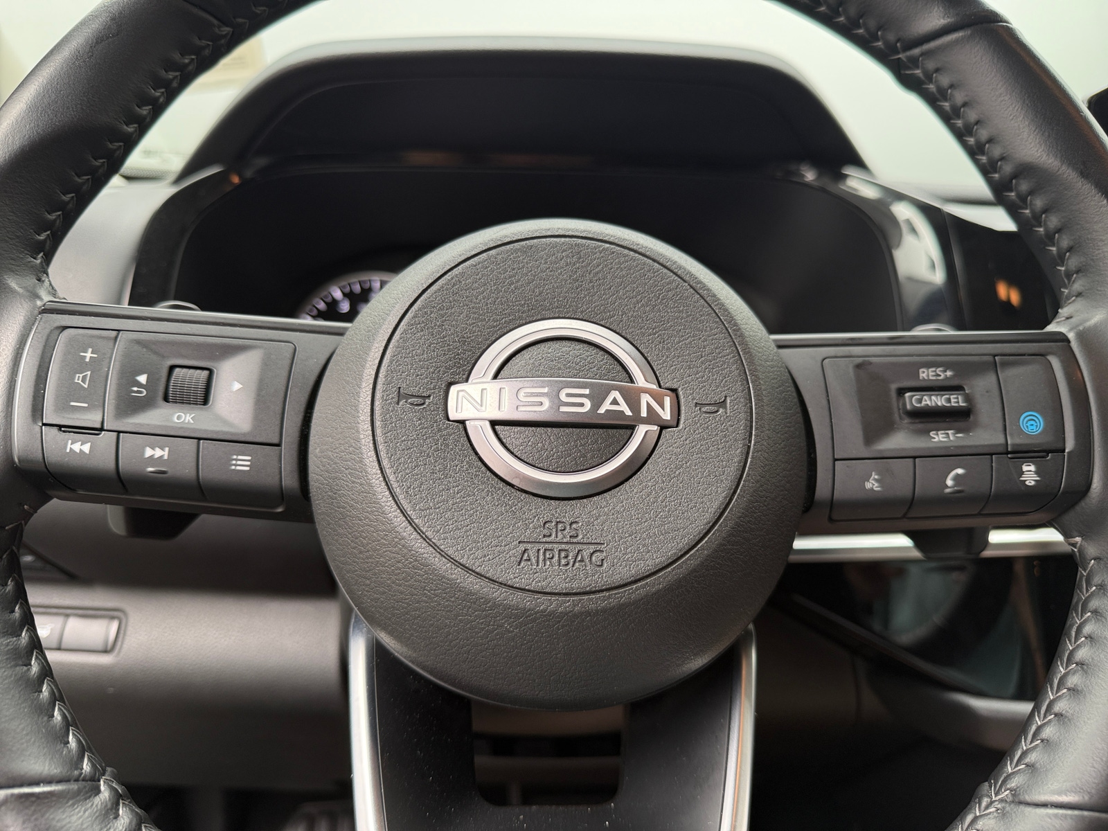 Thumbnail: 2025 Nissan Pathfinder - 5