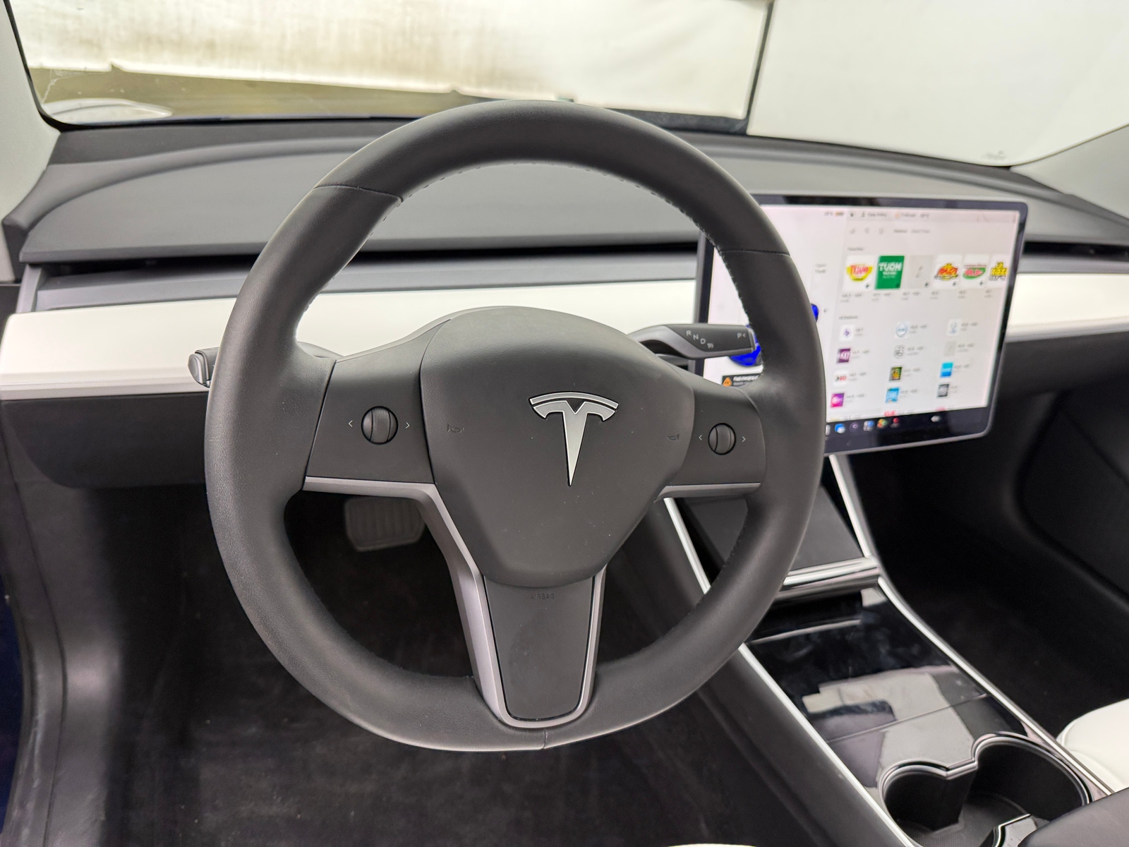 Thumbnail: 2020 Tesla Model 3 - 4
