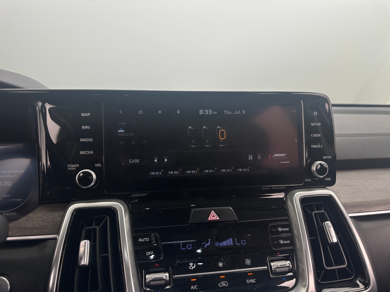 Thumbnail: 2022 Kia Sorento - 3