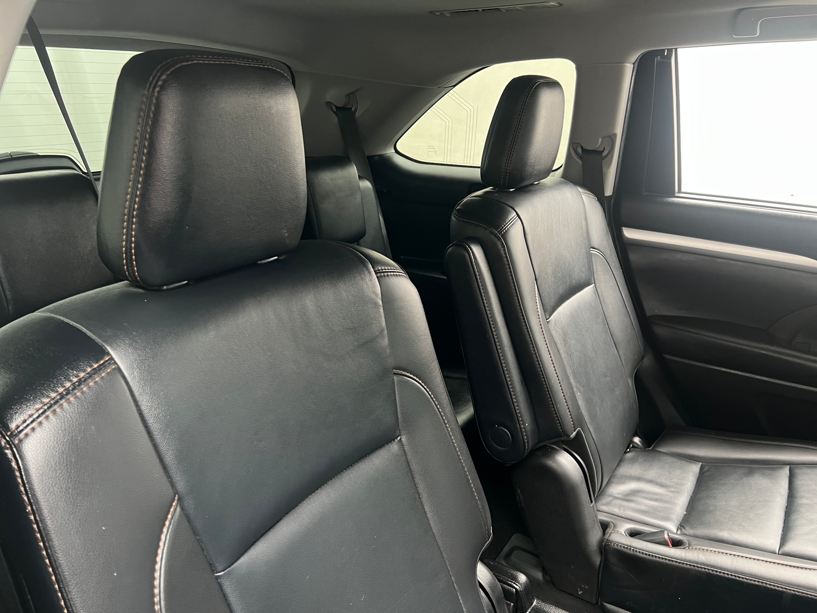 Thumbnail: 2019 Toyota Highlander - 6