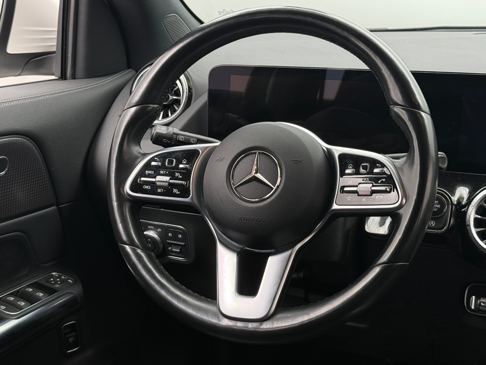 Thumbnail: 2023 Mercedes-Benz GLA - 4