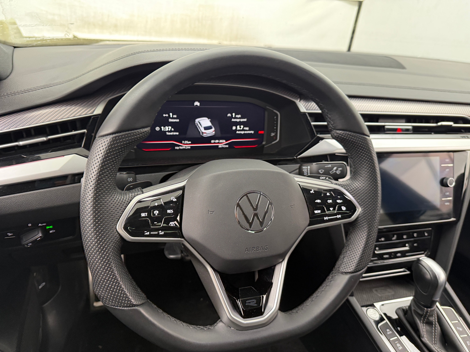 Thumbnail: 2023 Volkswagen Arteon - 4