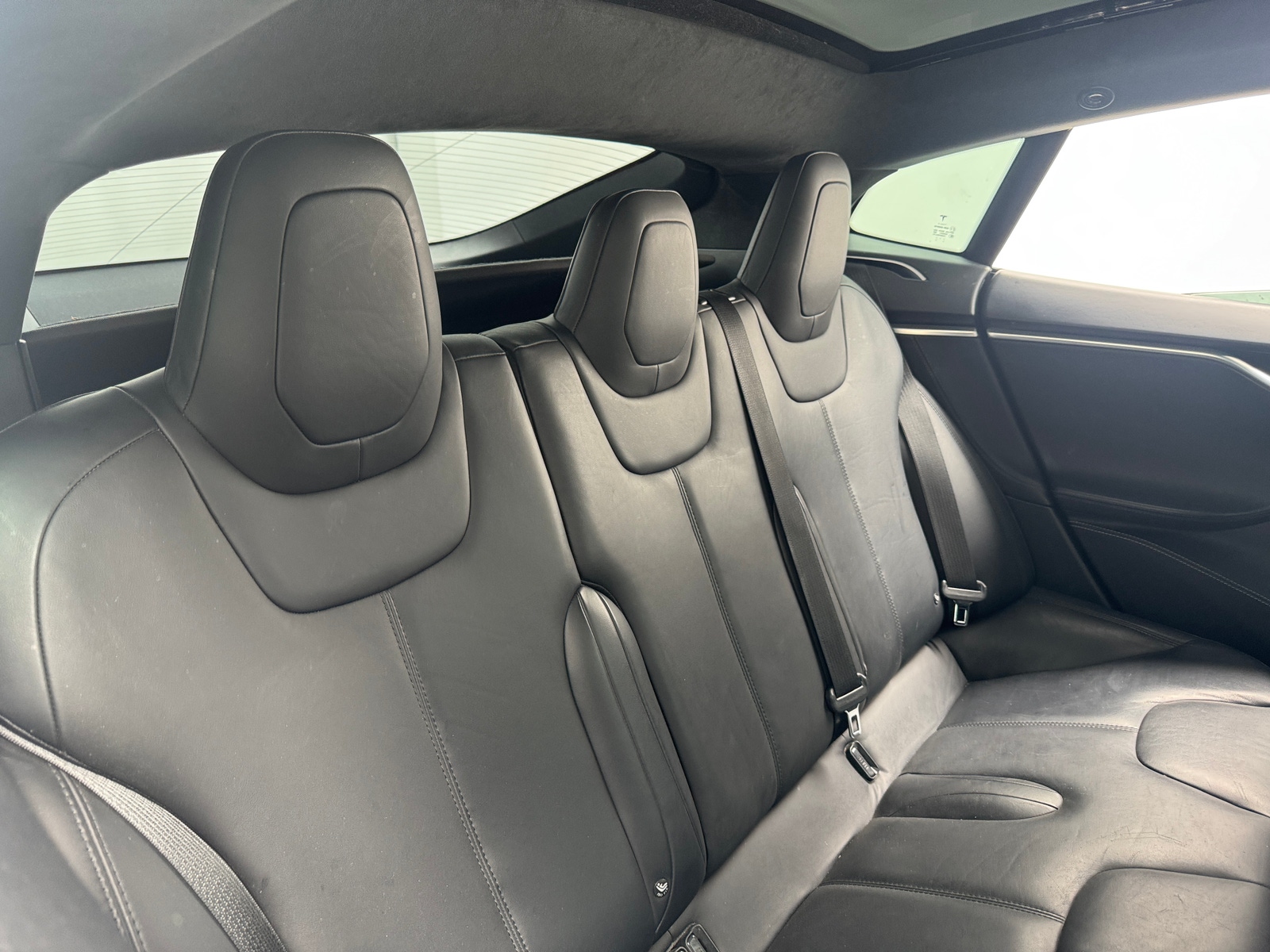 Thumbnail: 2017 Tesla Model S - 5