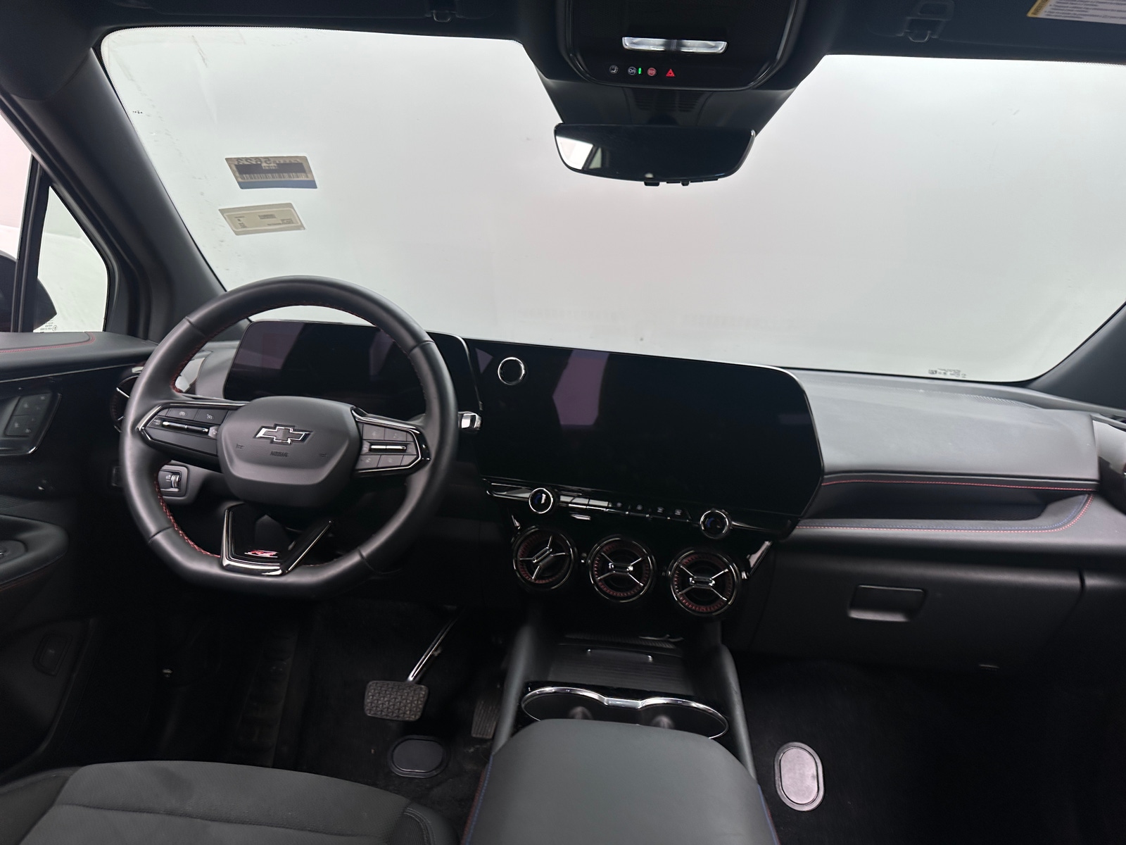 Thumbnail: 2024 Chevrolet Blazer EV - 3